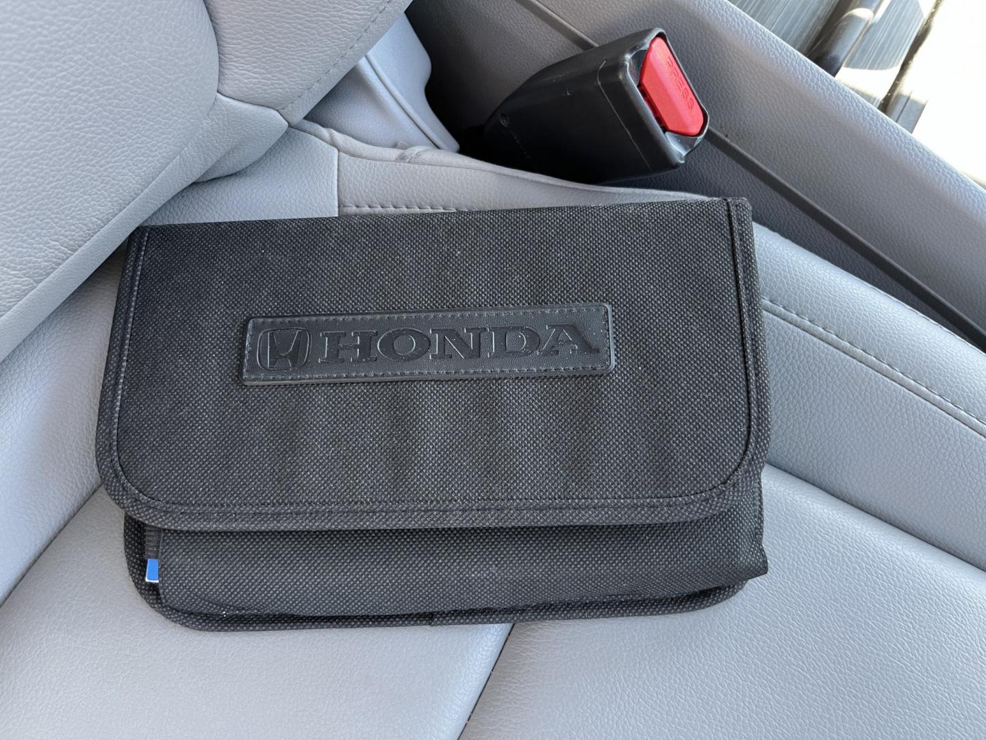 2019 Blue /Gray Honda Odyssey EX-L NAV RES (5FNRL6H71KB) with an 3.5L V6 SOHC 24V engine, Automatic transmission, located at 11115 Chardon Rd. , Chardon, OH, 44024, (440) 214-9705, 41.580246, -81.241943 - 2019 Honda Odyssey EX-L with Navigation and Rear Entertainment – Family Luxury That Makes the Miles Easier If you want a minivan that feels a step above and still handles real family life, this 2019 Honda Odyssey EX-L is a strong choice. Honda’s reputation for reliability meets a cabin built ar- Photo#43