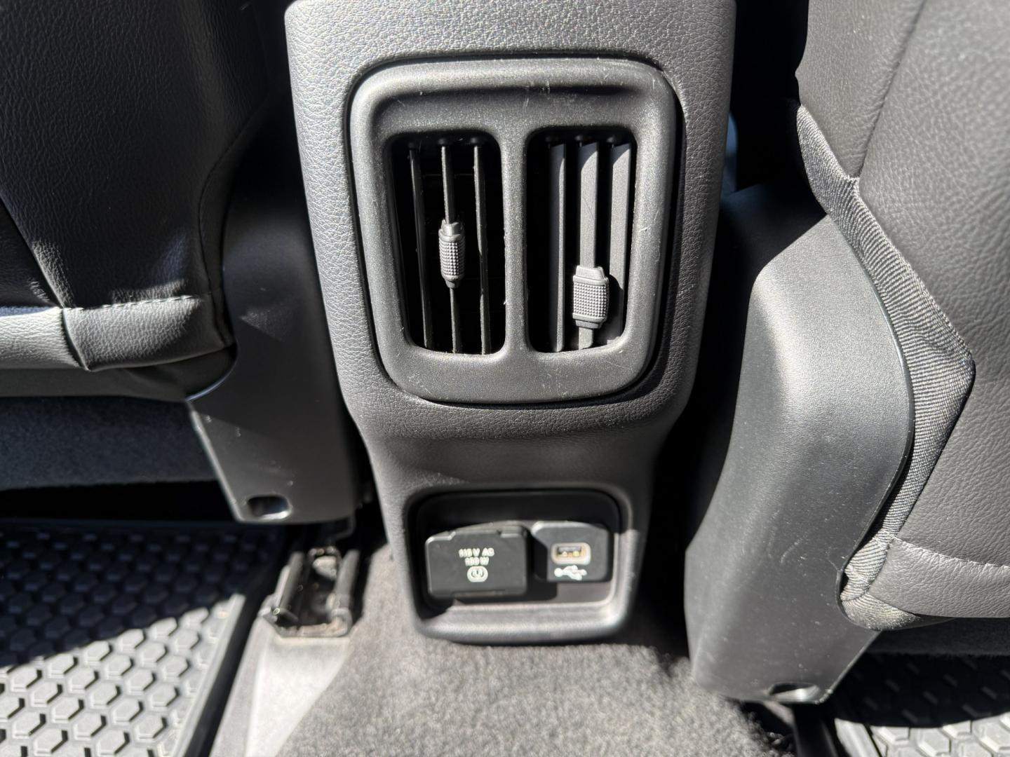 2018 Gray /Black Jeep Compass Latitude 4WD (3C4NJDBB9JT) with an 2.4L I4 DOHC 16V engine, Automatic transmission, located at 547 E. Main St., Orwell, OH, 44076, (440) 437-5893, 41.535435, -80.847855 - 2018 Jeep Compass Latitude 4WD – Compact Jeep Capability with Fresh Tires and Brakes If you want a smaller SUV that still feels like a Jeep, this 2018 Compass Latitude 4WD is a practical, confidence-inspiring choice. Jeep Active Drive 1 with selectable driving modes and available 4WD give you ext- Photo#19