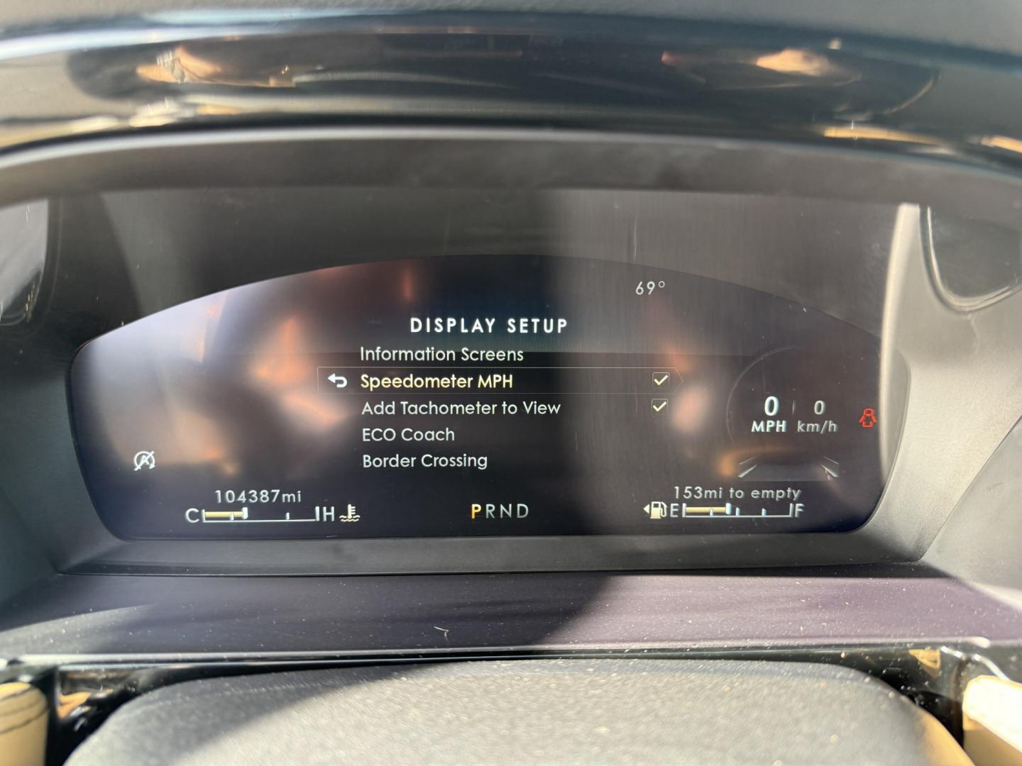 2021 White /Brown Lincoln Corsair Reserve AWD (5LMCJ2D98MU) with an 2.0L I4 DOHC 16V Turbo engine, Automatic transmission, located at 547 E. Main St., Orwell, OH, 44076, (440) 437-5893, 41.535435, -80.847855 - 2021 Lincoln Corsair Reserve AWD – Quiet Luxury in a Smaller, More Exclusive Package Lincoln is not a volume brand, and this 2021 Corsair Reserve AWD feels like it. Finished in Pristine White on 19" aluminum wheels, with full LED exterior lighting, it has the clean, composed presence of a luxury- Photo#11