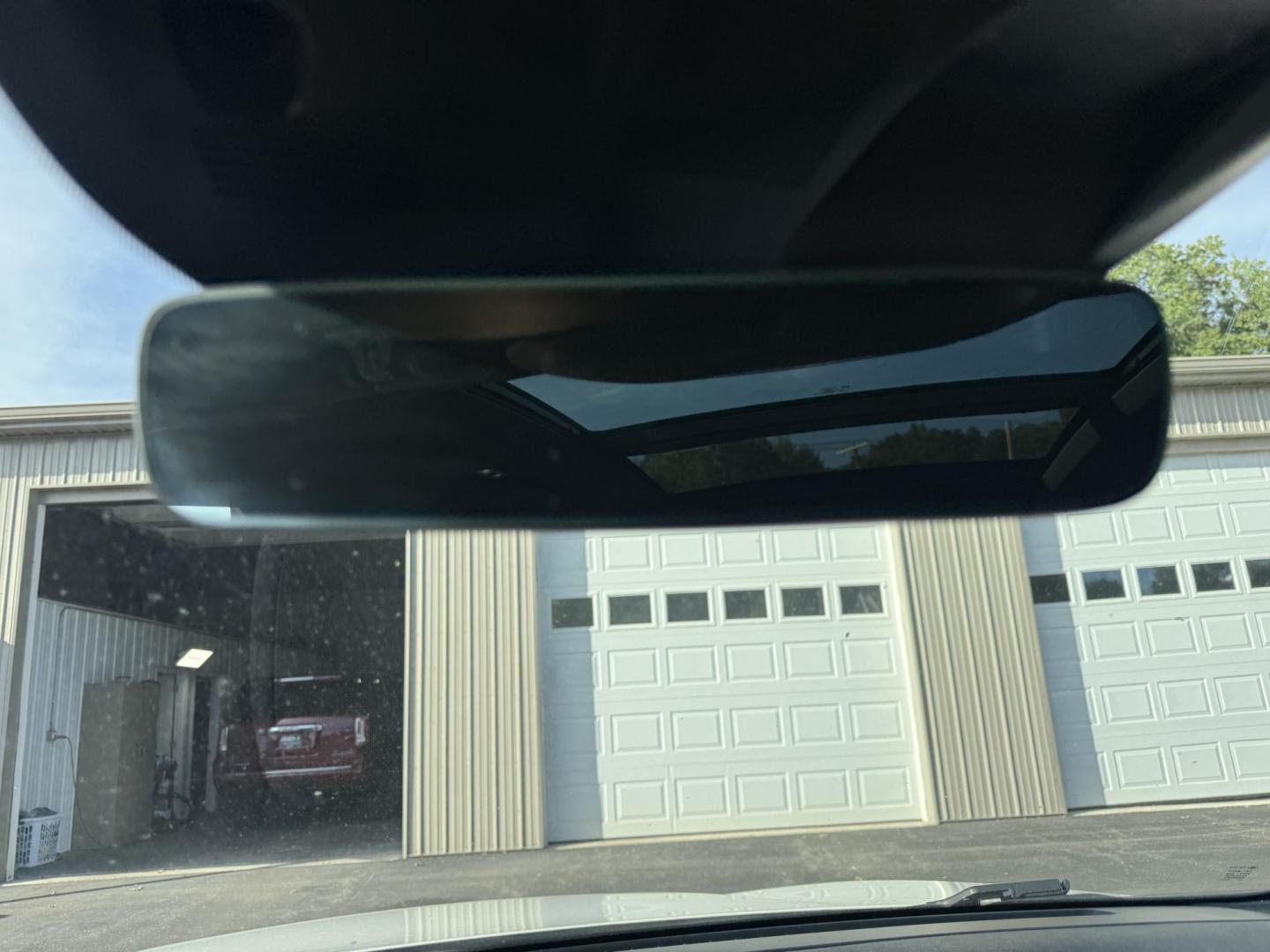 2021 White /Brown Lincoln Corsair Reserve AWD (5LMCJ2D98MU) with an 2.0L I4 DOHC 16V Turbo engine, Automatic transmission, located at 547 E. Main St., Orwell, OH, 44076, (440) 437-5893, 41.535435, -80.847855 - 2021 Lincoln Corsair Reserve AWD – Quiet Luxury in a Smaller, More Exclusive Package Lincoln is not a volume brand, and this 2021 Corsair Reserve AWD feels like it. Finished in Pristine White on 19" aluminum wheels, with full LED exterior lighting, it has the clean, composed presence of a luxury- Photo#41