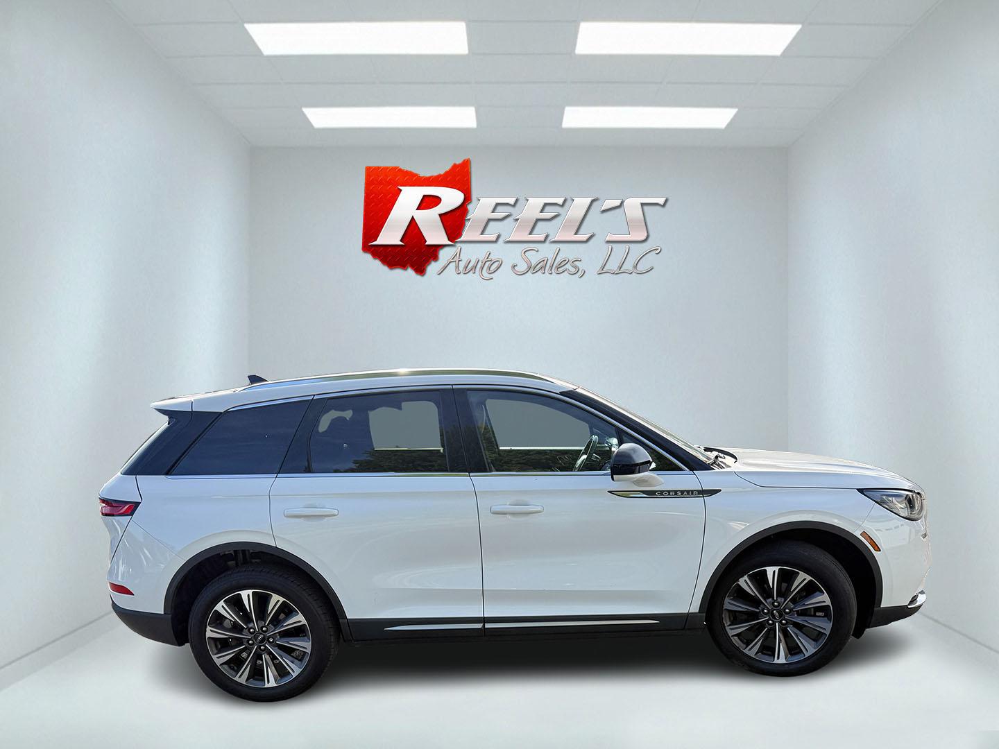2021 White /Brown Lincoln Corsair Reserve AWD (5LMCJ2D98MU) with an 2.0L I4 DOHC 16V Turbo engine, Automatic transmission, located at 547 E. Main St., Orwell, OH, 44076, (440) 437-5893, 41.535435, -80.847855 - 2021 Lincoln Corsair Reserve AWD – Quiet Luxury in a Smaller, More Exclusive Package Lincoln is not a volume brand, and this 2021 Corsair Reserve AWD feels like it. Finished in Pristine White on 19" aluminum wheels, with full LED exterior lighting, it has the clean, composed presence of a luxury- Photo#30