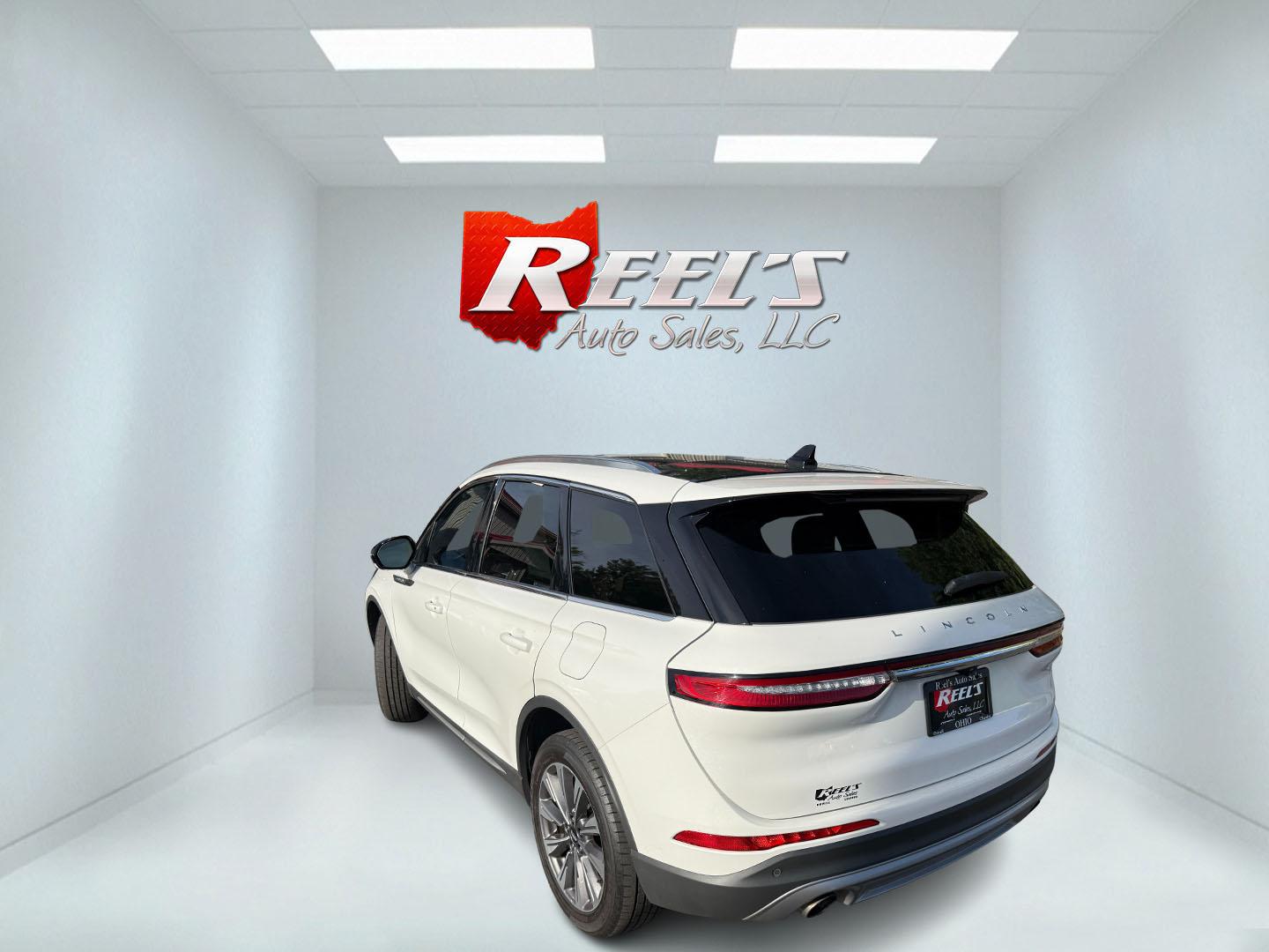 2021 White /Brown Lincoln Corsair Reserve AWD (5LMCJ2D98MU) with an 2.0L I4 DOHC 16V Turbo engine, Automatic transmission, located at 547 E. Main St., Orwell, OH, 44076, (440) 437-5893, 41.535435, -80.847855 - 2021 Lincoln Corsair Reserve AWD – Quiet Luxury in a Smaller, More Exclusive Package Lincoln is not a volume brand, and this 2021 Corsair Reserve AWD feels like it. Finished in Pristine White on 19" aluminum wheels, with full LED exterior lighting, it has the clean, composed presence of a luxury- Photo#34