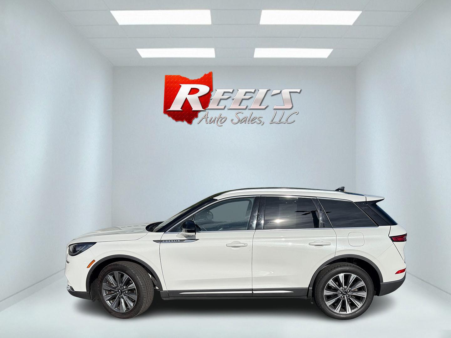 2021 White /Brown Lincoln Corsair Reserve AWD (5LMCJ2D98MU) with an 2.0L I4 DOHC 16V Turbo engine, Automatic transmission, located at 547 E. Main St., Orwell, OH, 44076, (440) 437-5893, 41.535435, -80.847855 - 2021 Lincoln Corsair Reserve AWD – Quiet Luxury in a Smaller, More Exclusive Package Lincoln is not a volume brand, and this 2021 Corsair Reserve AWD feels like it. Finished in Pristine White on 19" aluminum wheels, with full LED exterior lighting, it has the clean, composed presence of a luxury- Photo#37