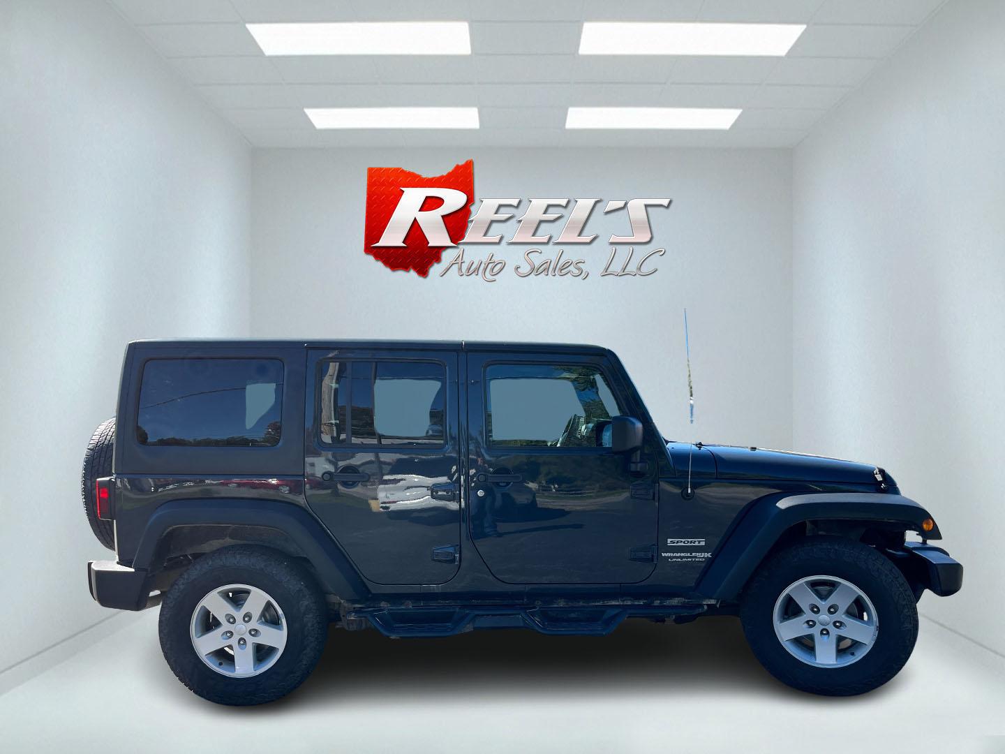 2018 Gray /Black Jeep Wrangler Unlimited Sport 4WD (1C4BJWDG3JL) with an 3.6L V6 DOHC 24V engine, Automatic transmission, located at 11115 Chardon Rd. , Chardon, OH, 44024, (440) 214-9705, 41.580246, -81.241943 - 2018 Jeep Wrangler JK Unlimited Sport 4x4 – Trail-Rated Freedom with One-Owner History This is the Jeep that still feels like a Jeep. The 2018 Wrangler JK Unlimited Sport 4x4 has the open-air character and Trail Rated capability buyers look for, with the extra room of the four-door Unlimited. Fin- Photo#5