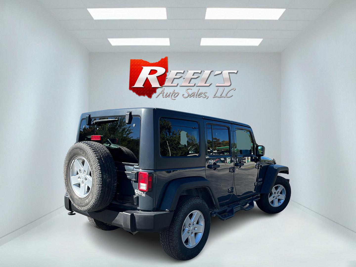 2018 Gray /Black Jeep Wrangler Unlimited Sport 4WD (1C4BJWDG3JL) with an 3.6L V6 DOHC 24V engine, Automatic transmission, located at 11115 Chardon Rd. , Chardon, OH, 44024, (440) 214-9705, 41.580246, -81.241943 - 2018 Jeep Wrangler JK Unlimited Sport 4x4 – Trail-Rated Freedom with One-Owner History This is the Jeep that still feels like a Jeep. The 2018 Wrangler JK Unlimited Sport 4x4 has the open-air character and Trail Rated capability buyers look for, with the extra room of the four-door Unlimited. Fin- Photo#6