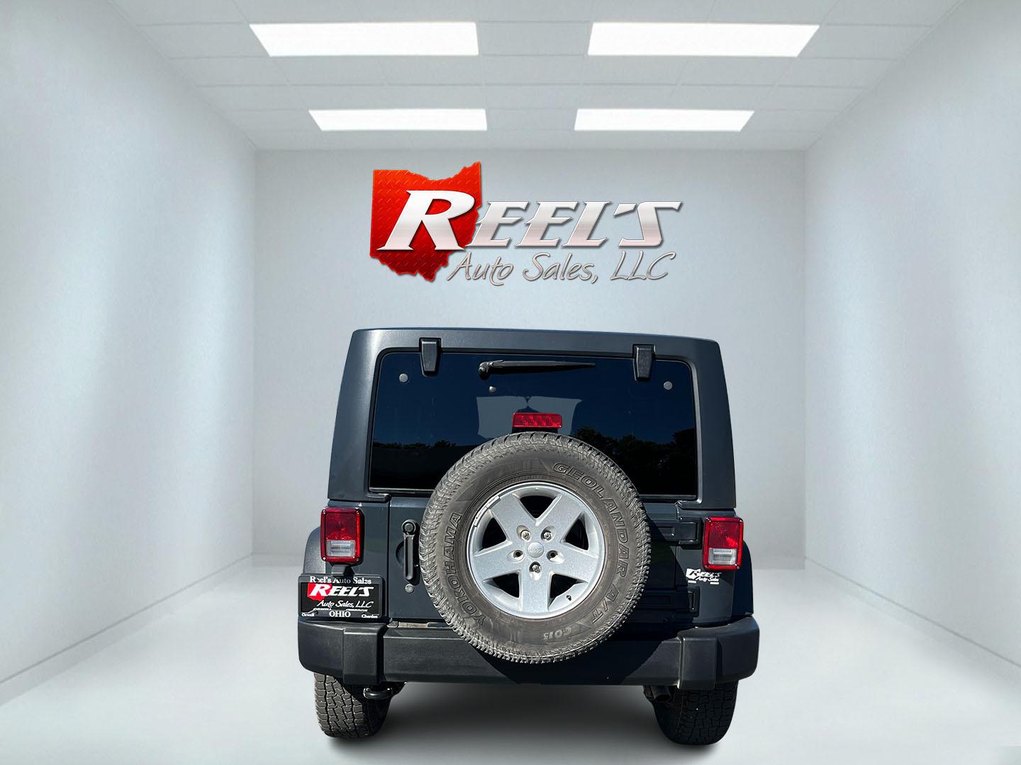 2018 Gray /Black Jeep Wrangler Unlimited Sport 4WD (1C4BJWDG3JL) with an 3.6L V6 DOHC 24V engine, Automatic transmission, located at 11115 Chardon Rd. , Chardon, OH, 44024, (440) 214-9705, 41.580246, -81.241943 - 2018 Jeep Wrangler JK Unlimited Sport 4x4 – Trail-Rated Freedom with One-Owner History This is the Jeep that still feels like a Jeep. The 2018 Wrangler JK Unlimited Sport 4x4 has the open-air character and Trail Rated capability buyers look for, with the extra room of the four-door Unlimited. Fin- Photo#8