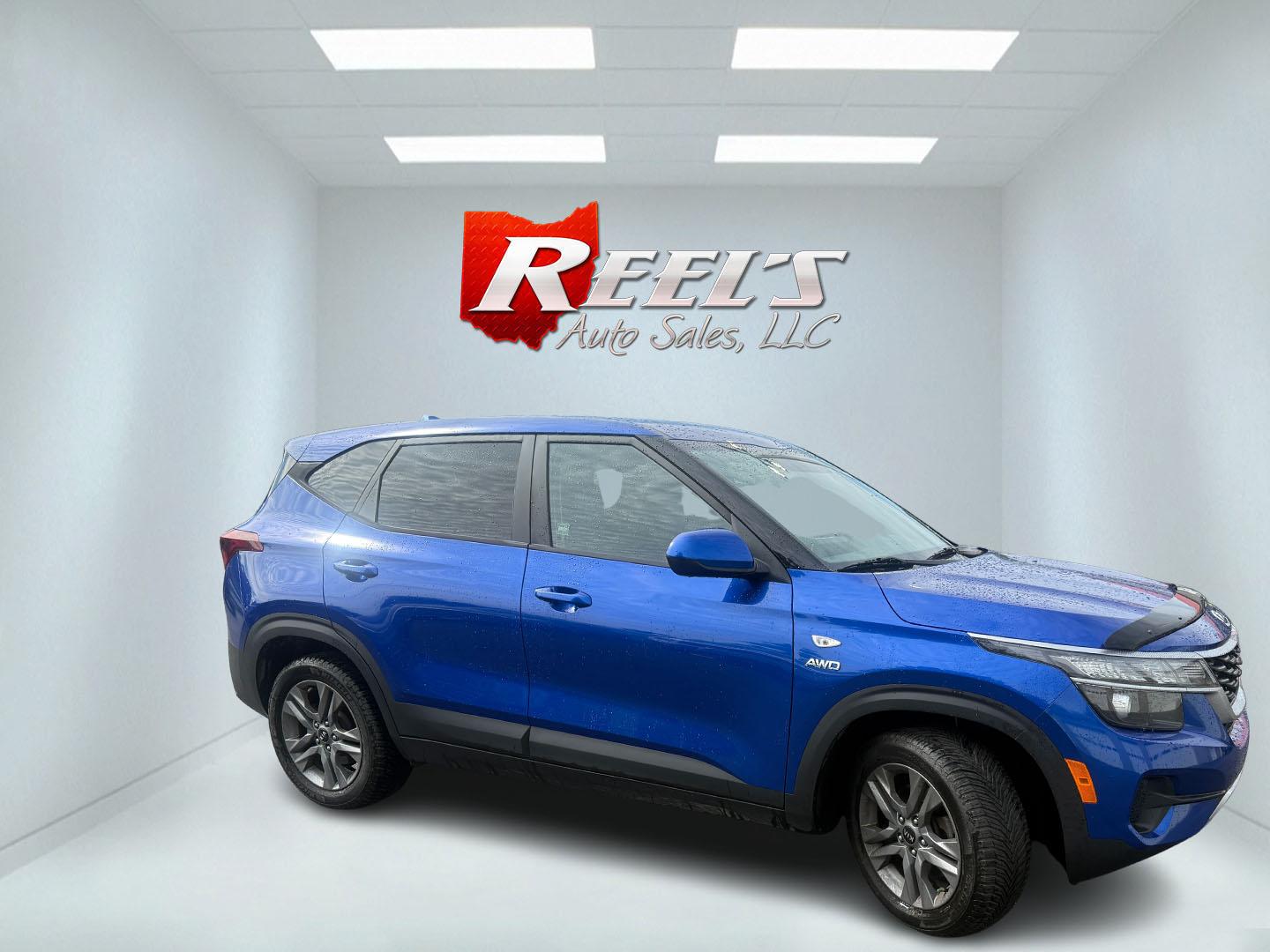 2021 Black /Black Kia Seltos LX AWD (KNDEPCAA9M7) with an 2.0L I4 DOHC 16V engine, Automatic transmission, located at 547 E. Main St., Orwell, OH, 44076, (440) 437-5893, 41.535435, -80.847855 - 2021 Kia Seltos LX AWD – Compact All-Weather Crossover with One-Owner History If you want a smaller SUV that is easy to park and still ready for changing weather, this 2021 Kia Seltos LX AWD is a practical choice. The 2.0L engine and selectable drive modes deliver smooth everyday power and a soli- Photo#3