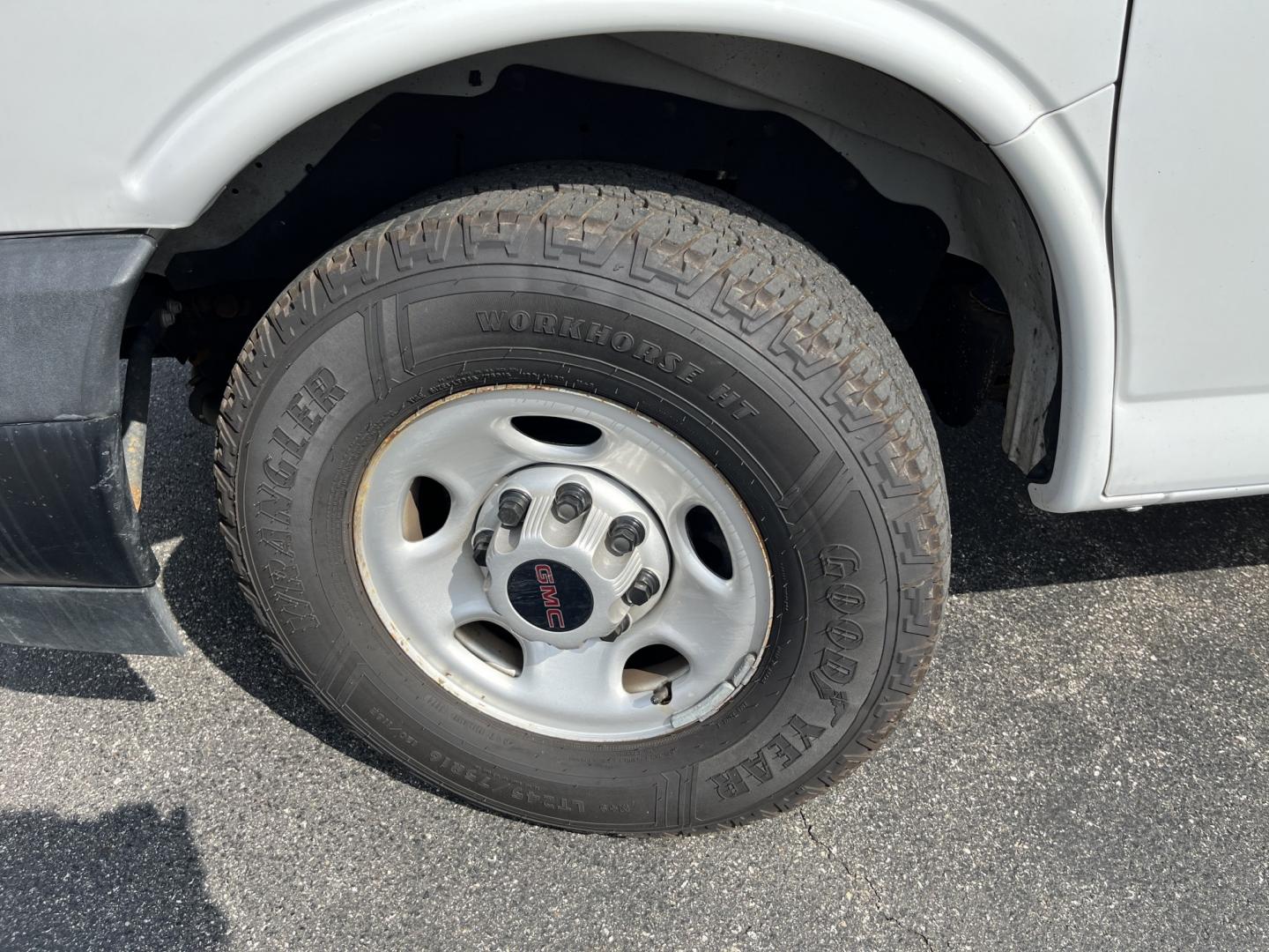 2023 White /Gray GMC Savana G2500 Cargo (1GTW7AFPXP1) with an 4.3L V6 engine, Automatic transmission, located at 11115 Chardon Rd. , Chardon, OH, 44024, (440) 214-9705, 41.580246, -81.241943 - 023 GMC Savana 2500 Cargo Van – Work-Ready Hauler with Real Payload If you need a van that earns its keep, this 2023 GMC Savana 2500 Cargo is built for the job. Finished in Summit White, it has the straightforward look of a commercial van that is ready to work, not just sit on the lot. The 4.3L V- Photo#12
