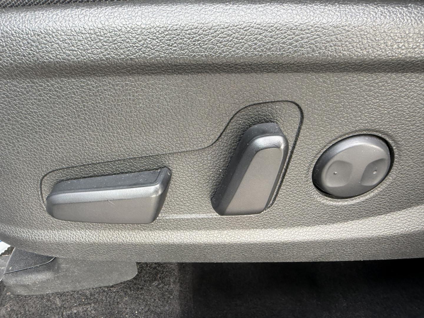 2023 Silver /Black Hyundai Santa Fe SEL AWD (5NMS2DAJ7PH) with an 2.5L I4 DOHC 16V engine, Automatic transmission, located at 547 E. Main St., Orwell, OH, 44076, (440) 437-5893, 41.535435, -80.847855 - 2023 Hyundai Santa Fe SEL AWD – Family-Ready Midsize Comfort with Fresh Tires If you want a midsize SUV that handles family life and changing weather without feeling oversized, this 2023 Hyundai Santa Fe SEL AWD is a strong fit. Finished in Shimmering Silver, with LED daytime running lights and d- Photo#19