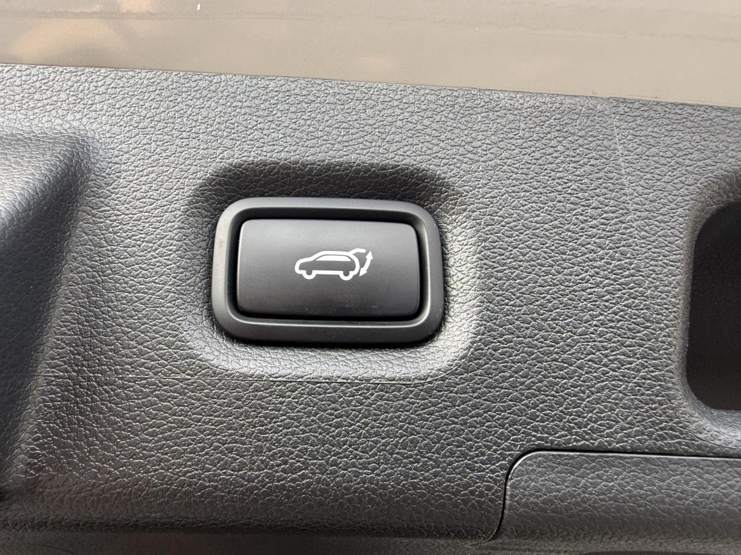 2023 Silver /Black Hyundai Santa Fe SEL AWD (5NMS2DAJ7PH) with an 2.5L I4 DOHC 16V engine, Automatic transmission, located at 547 E. Main St., Orwell, OH, 44076, (440) 437-5893, 41.535435, -80.847855 - 2023 Hyundai Santa Fe SEL AWD – Family-Ready Midsize Comfort with Fresh Tires If you want a midsize SUV that handles family life and changing weather without feeling oversized, this 2023 Hyundai Santa Fe SEL AWD is a strong fit. Finished in Shimmering Silver, with LED daytime running lights and d- Photo#34