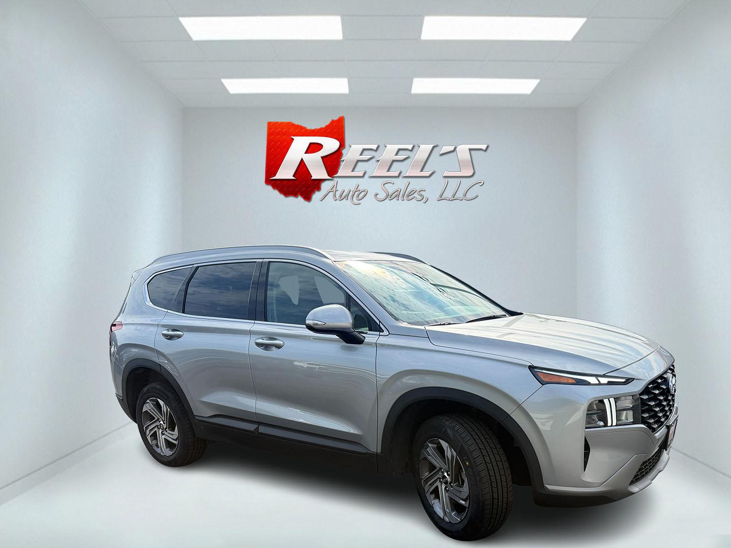 2023 Silver /Black Hyundai Santa Fe SEL AWD (5NMS2DAJ7PH) with an 2.5L I4 DOHC 16V engine, Automatic transmission, located at 547 E. Main St., Orwell, OH, 44076, (440) 437-5893, 41.535435, -80.847855 - 2023 Hyundai Santa Fe SEL AWD – Family-Ready Midsize Comfort with Fresh Tires If you want a midsize SUV that handles family life and changing weather without feeling oversized, this 2023 Hyundai Santa Fe SEL AWD is a strong fit. Finished in Shimmering Silver, with LED daytime running lights and d- Photo#3