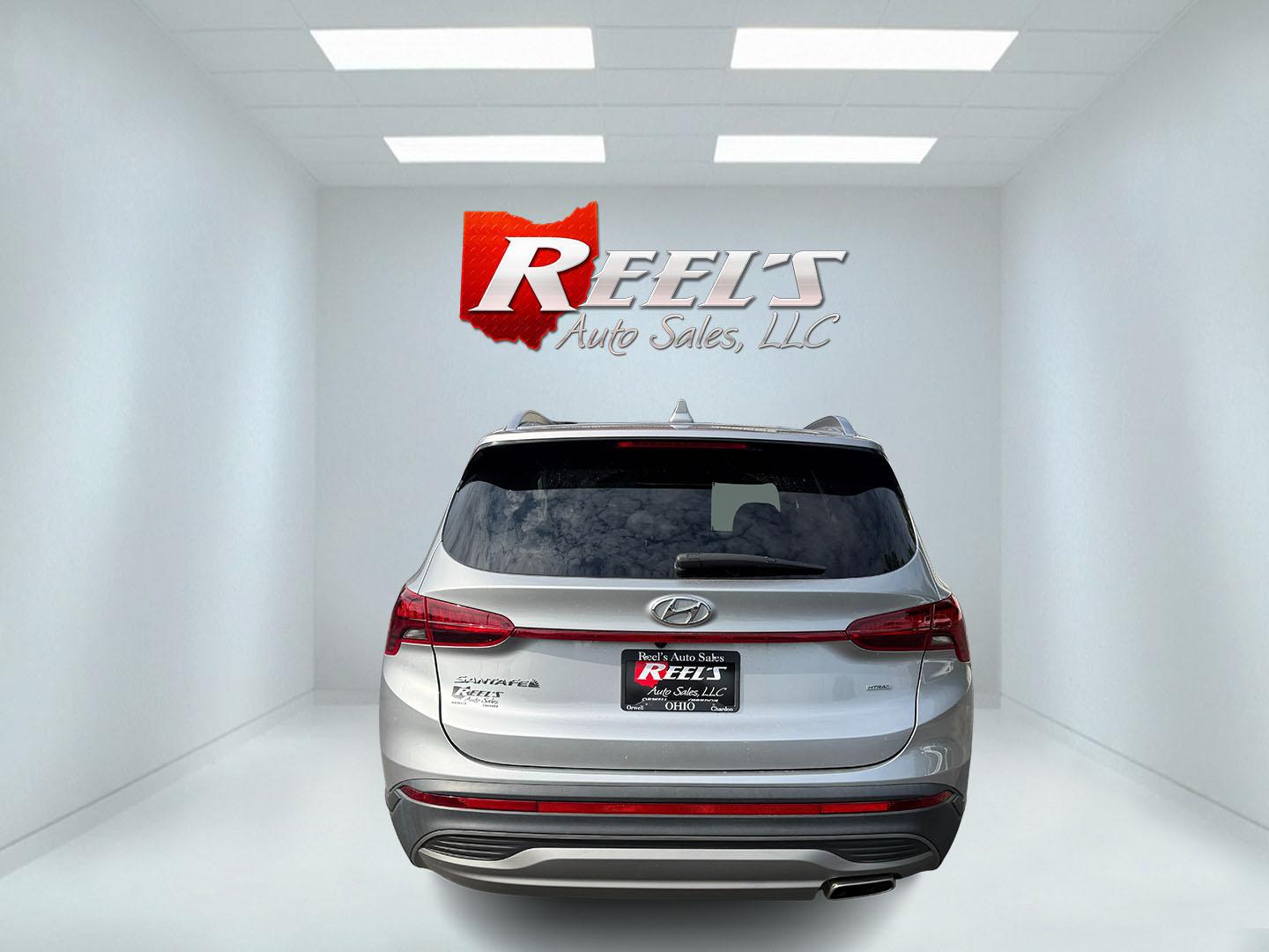 2023 Silver /Black Hyundai Santa Fe SEL AWD (5NMS2DAJ7PH) with an 2.5L I4 DOHC 16V engine, Automatic transmission, located at 547 E. Main St., Orwell, OH, 44076, (440) 437-5893, 41.535435, -80.847855 - 2023 Hyundai Santa Fe SEL AWD – Family-Ready Midsize Comfort with Fresh Tires If you want a midsize SUV that handles family life and changing weather without feeling oversized, this 2023 Hyundai Santa Fe SEL AWD is a strong fit. Finished in Shimmering Silver, with LED daytime running lights and d- Photo#9