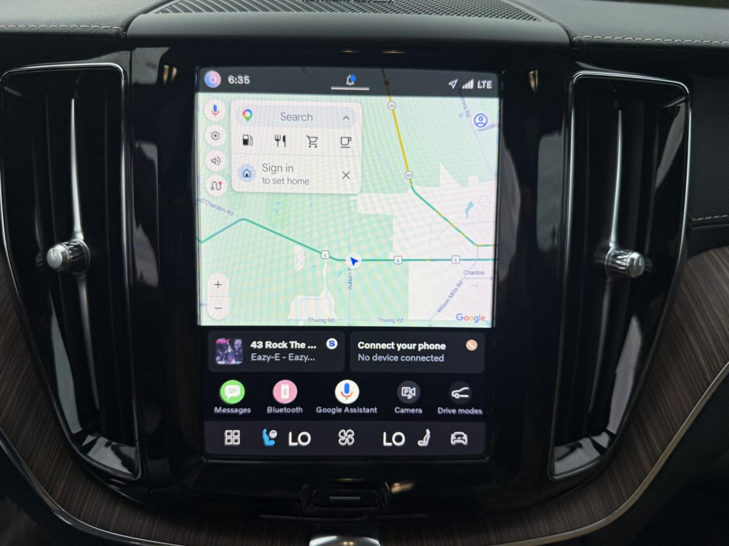 2022 Blue /Brown Volvo XC60 B6 Inscription AWD (YV4062RL3N1) with an 2.0L I4 DOHC 16V Twin Charged engine, Automatc transmission, located at 11115 Chardon Rd. , Chardon, OH, 44024, (440) 214-9705, 41.580246, -81.241943 - 2022 Volvo XC60 B6 AWD Inscription – Scandinavian Luxury, Quiet Confidence, and One-Owner Prestige! This is not just another crossover. This 2022 Volvo XC60 B6 AWD Inscription is the kind of vehicle you settle into and immediately feel the difference. The Inscription badge is Volvo’s statement- Photo#15