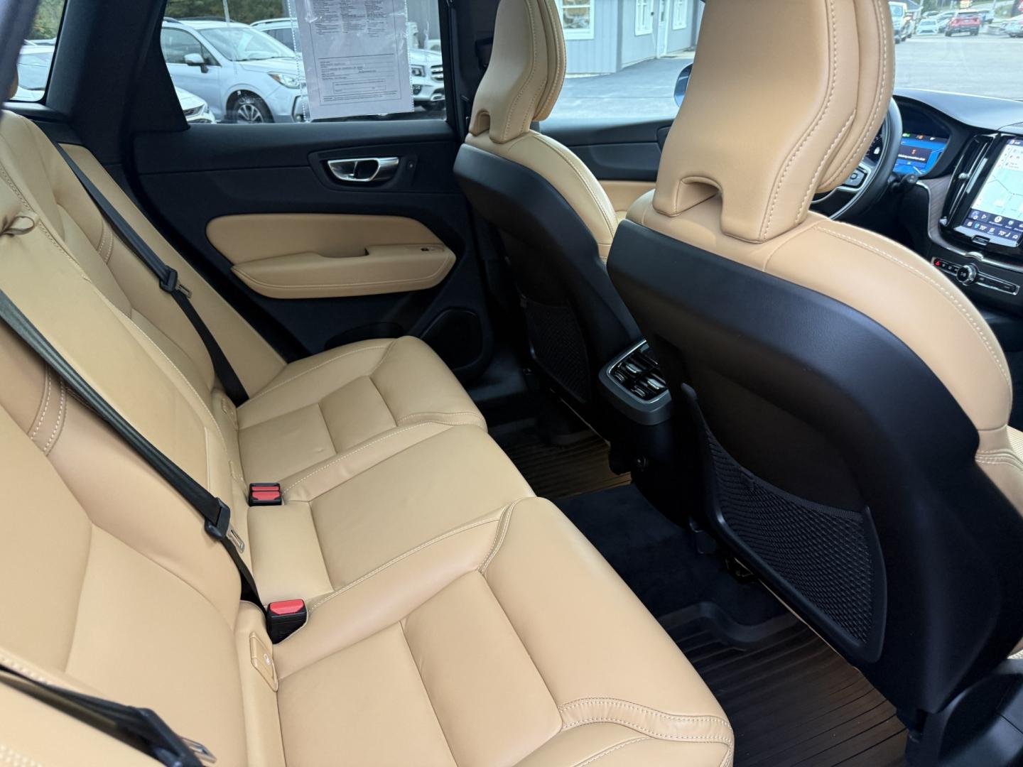 2022 Blue /Brown Volvo XC60 B6 Inscription AWD (YV4062RL3N1) with an 2.0L I4 DOHC 16V Twin Charged engine, Automatc transmission, located at 11115 Chardon Rd. , Chardon, OH, 44024, (440) 214-9705, 41.580246, -81.241943 - 2022 Volvo XC60 B6 AWD Inscription – Scandinavian Luxury, Quiet Confidence, and One-Owner Prestige! This is not just another crossover. This 2022 Volvo XC60 B6 AWD Inscription is the kind of vehicle you settle into and immediately feel the difference. The Inscription badge is Volvo’s statement- Photo#48