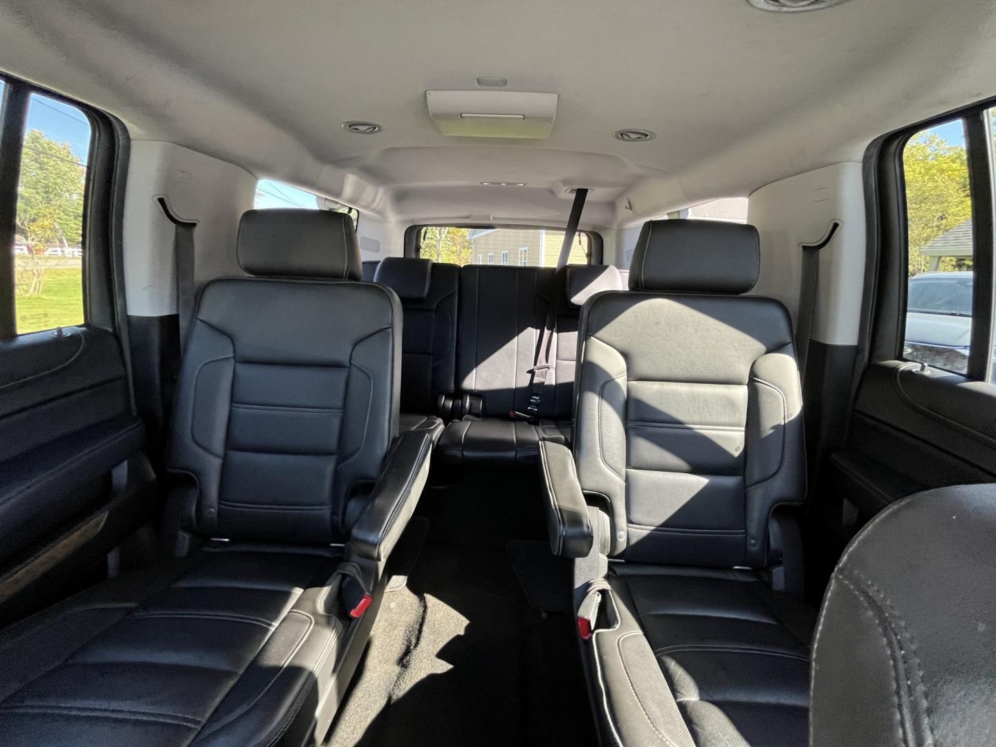 2018 GMC Yukon XL Denali 4WD (1GKS2HKJ8JR) with an 6.2L V8 OHV 16V engine, 6A transmission, located at 547 E. Main St., Orwell, OH, 44076, (440) 437-5893, 41.535435, -80.847855- Photo#29