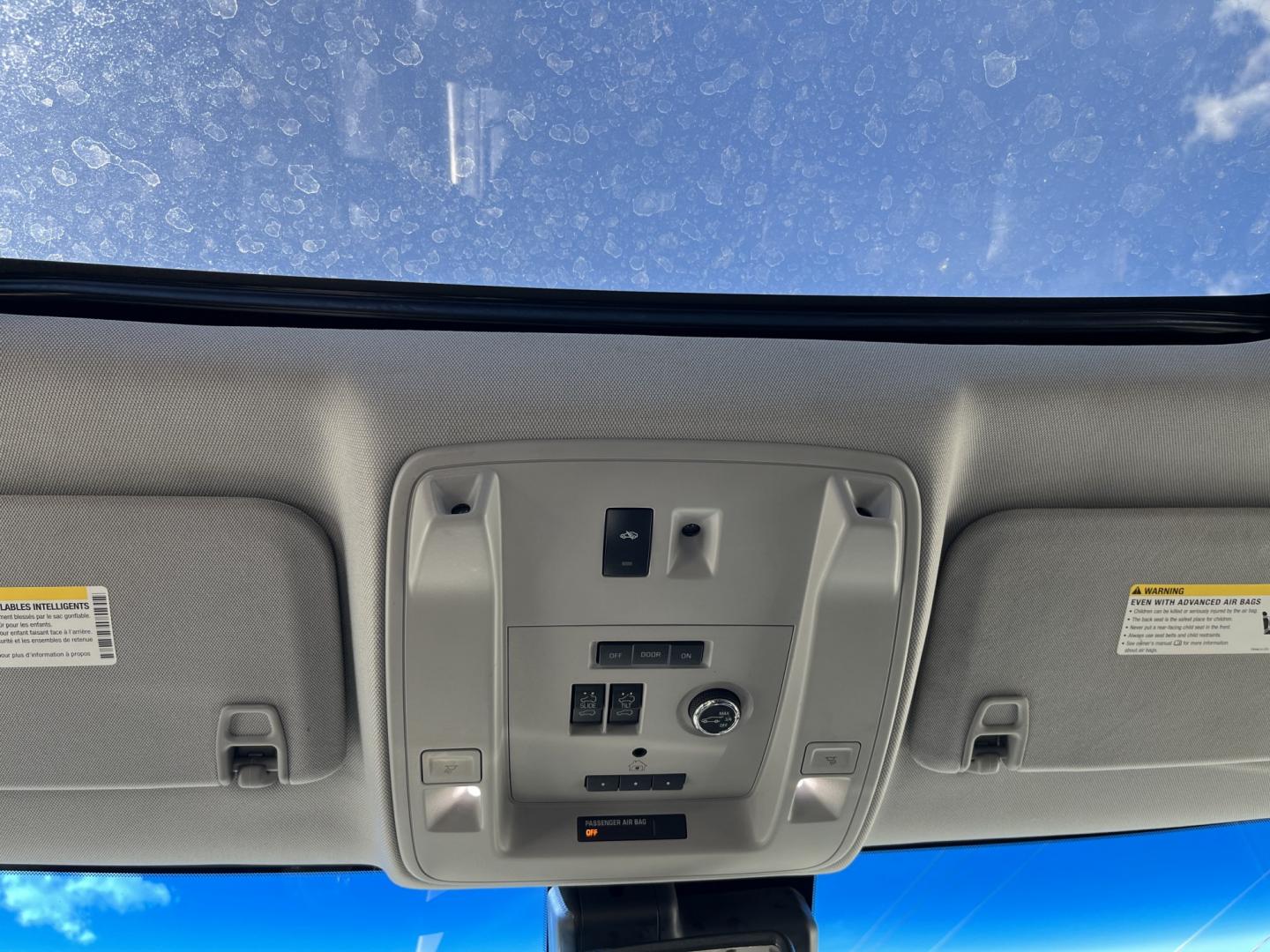 2018 GMC Yukon XL Denali 4WD (1GKS2HKJ8JR) with an 6.2L V8 OHV 16V engine, 6A transmission, located at 547 E. Main St., Orwell, OH, 44076, (440) 437-5893, 41.535435, -80.847855- Photo#36