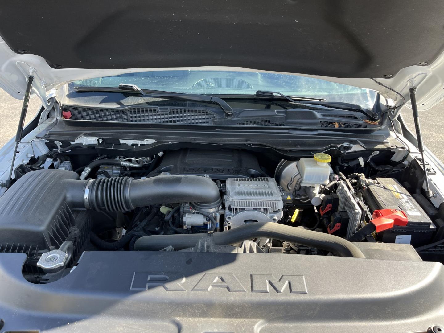 2021 Ram 1500 Big Horn Crew Cab SWB 4WD (1C6SRFFT8MN) with an 5.7L V8 OHV 16V engine, 8A transmission, located at 547 E. Main St., Orwell, OH, 44076, (440) 437-5893, 41.535435, -80.847855- Photo#13