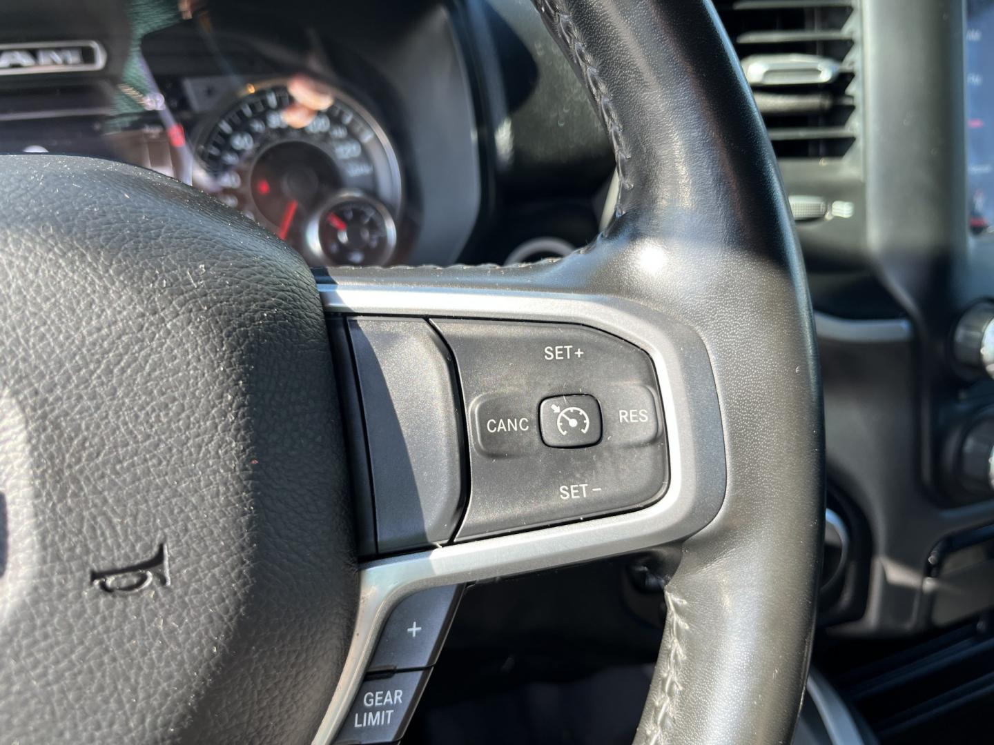 2021 Ram 1500 Big Horn Crew Cab SWB 4WD (1C6SRFFT8MN) with an 5.7L V8 OHV 16V engine, 8A transmission, located at 547 E. Main St., Orwell, OH, 44076, (440) 437-5893, 41.535435, -80.847855- Photo#22