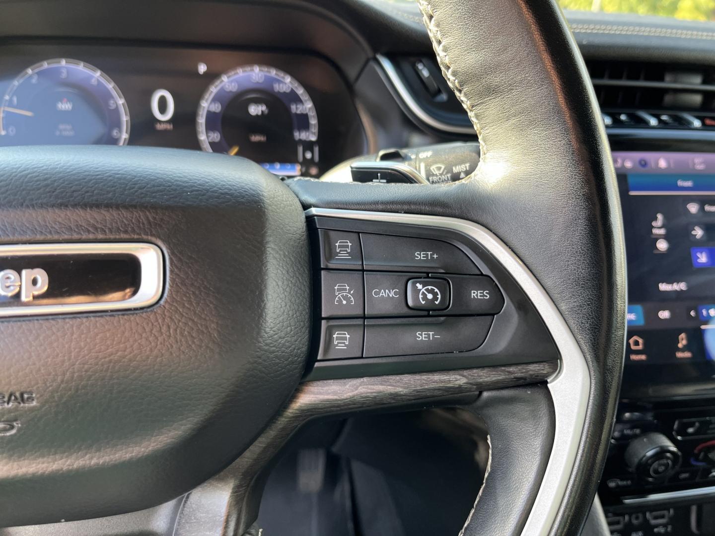 2021 Jeep Grand Cherokee Limited 4WD (1C4RJKBG7M8) with an 3.6L V6 DOHC 24V engine, 8A transmission, located at 547 E. Main St., Orwell, OH, 44076, (440) 437-5893, 41.535435, -80.847855- Photo#24