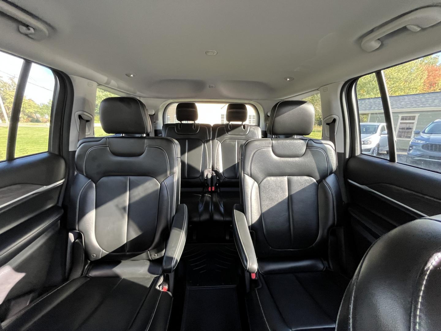 2021 Jeep Grand Cherokee Limited 4WD (1C4RJKBG7M8) with an 3.6L V6 DOHC 24V engine, 8A transmission, located at 547 E. Main St., Orwell, OH, 44076, (440) 437-5893, 41.535435, -80.847855- Photo#29