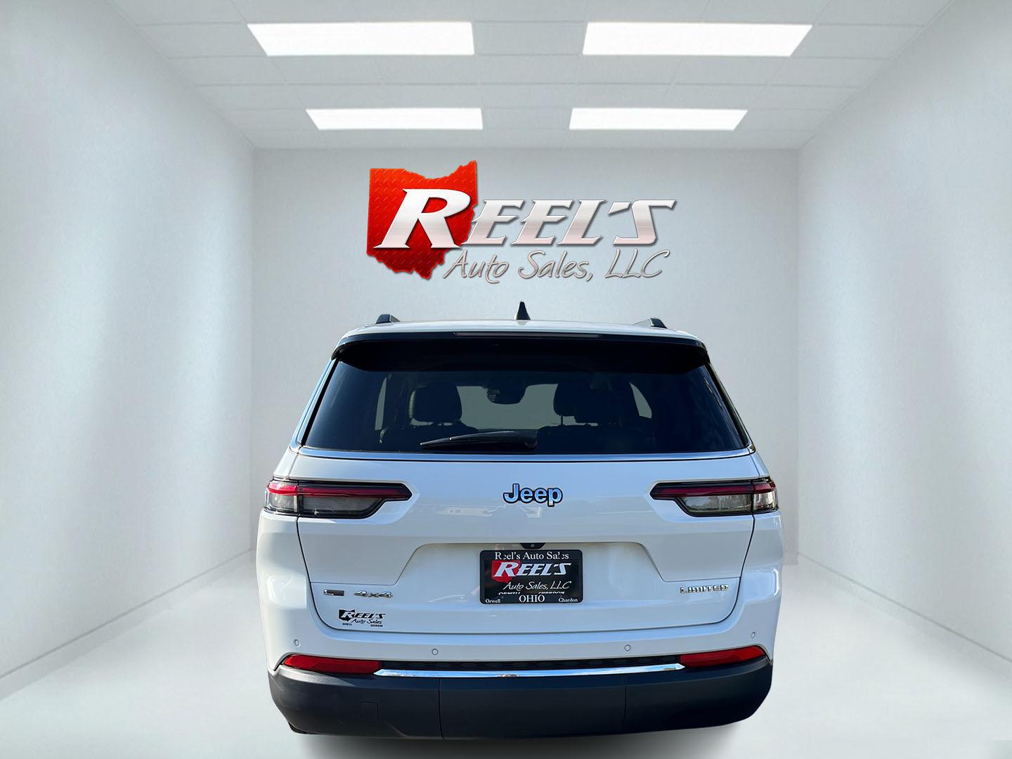 2021 Jeep Grand Cherokee Limited 4WD (1C4RJKBG7M8) with an 3.6L V6 DOHC 24V engine, 8A transmission, located at 547 E. Main St., Orwell, OH, 44076, (440) 437-5893, 41.535435, -80.847855- Photo#8