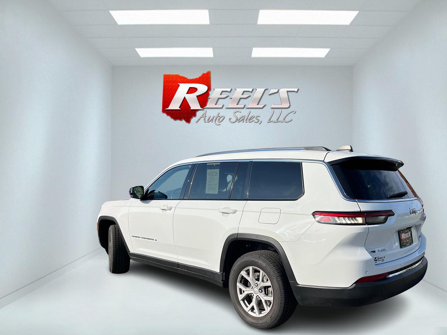 2021 Jeep Grand Cherokee Limited 4WD (1C4RJKBG7M8) with an 3.6L V6 DOHC 24V engine, 8A transmission, located at 547 E. Main St., Orwell, OH, 44076, (440) 437-5893, 41.535435, -80.847855- Photo#9