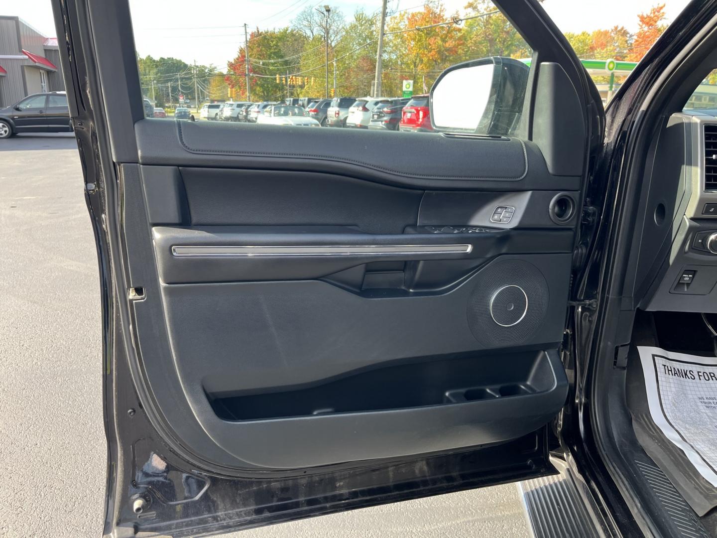 2020 Ford Expedition XLT 4WD (1FMJU1JT1LE) with an 3.5L V6 DOHC 24V FFV engine, 6A transmission, located at 547 E. Main St., Orwell, OH, 44076, (440) 437-5893, 41.535435, -80.847855 - 2020 Ford Expedition XLT 4WD – Full-Size Comfort Built for Family Miles When you need more room than a midsize crossover and more comfort than a basic three-row, this 2020 Ford Expedition XLT 4WD is set up for the job. Finished in Agate Black on 20" aluminum wheels, with daytime running lights an- Photo#17