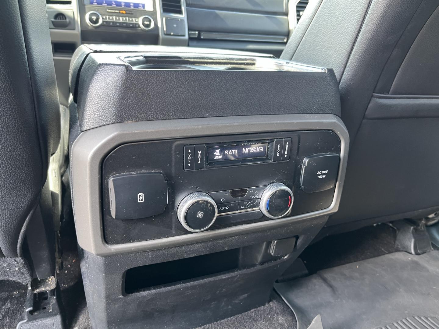 2020 Ford Expedition XLT 4WD (1FMJU1JT1LE) with an 3.5L V6 DOHC 24V FFV engine, 6A transmission, located at 547 E. Main St., Orwell, OH, 44076, (440) 437-5893, 41.535435, -80.847855 - 2020 Ford Expedition XLT 4WD – Full-Size Comfort Built for Family Miles When you need more room than a midsize crossover and more comfort than a basic three-row, this 2020 Ford Expedition XLT 4WD is set up for the job. Finished in Agate Black on 20" aluminum wheels, with daytime running lights an- Photo#36
