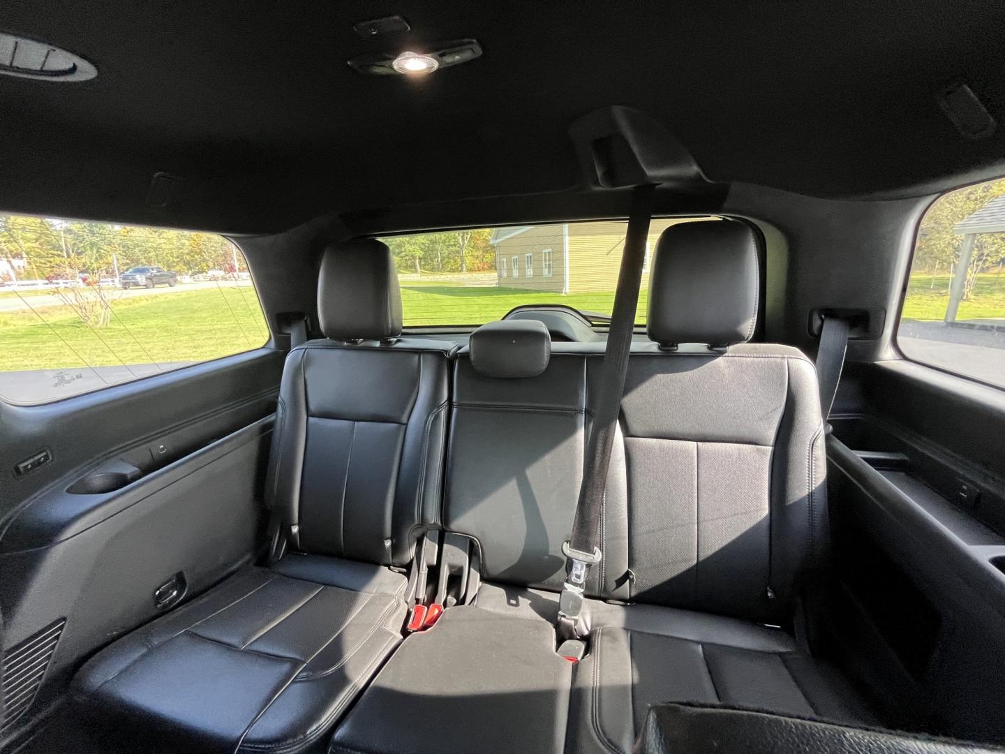 2020 Ford Expedition XLT 4WD (1FMJU1JT1LE) with an 3.5L V6 DOHC 24V FFV engine, 6A transmission, located at 547 E. Main St., Orwell, OH, 44076, (440) 437-5893, 41.535435, -80.847855 - 2020 Ford Expedition XLT 4WD – Full-Size Comfort Built for Family Miles When you need more room than a midsize crossover and more comfort than a basic three-row, this 2020 Ford Expedition XLT 4WD is set up for the job. Finished in Agate Black on 20" aluminum wheels, with daytime running lights an- Photo#38