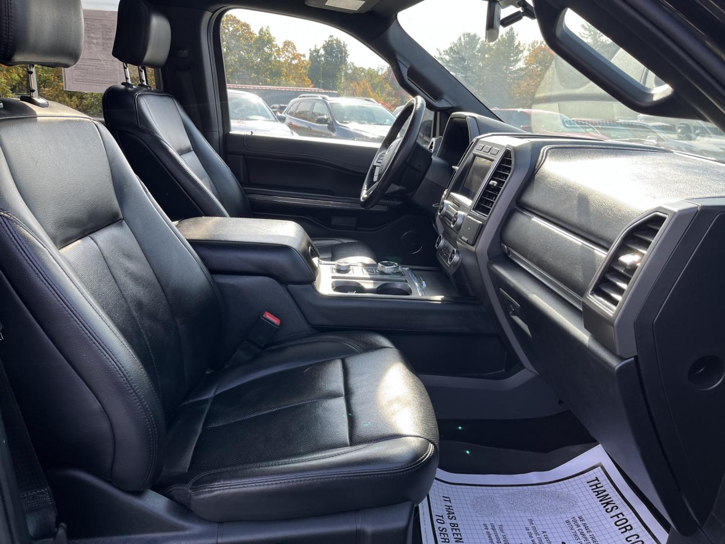 2020 Ford Expedition XLT 4WD (1FMJU1JT1LE) with an 3.5L V6 DOHC 24V FFV engine, 6A transmission, located at 547 E. Main St., Orwell, OH, 44076, (440) 437-5893, 41.535435, -80.847855 - 2020 Ford Expedition XLT 4WD – Full-Size Comfort Built for Family Miles When you need more room than a midsize crossover and more comfort than a basic three-row, this 2020 Ford Expedition XLT 4WD is set up for the job. Finished in Agate Black on 20" aluminum wheels, with daytime running lights an- Photo#42