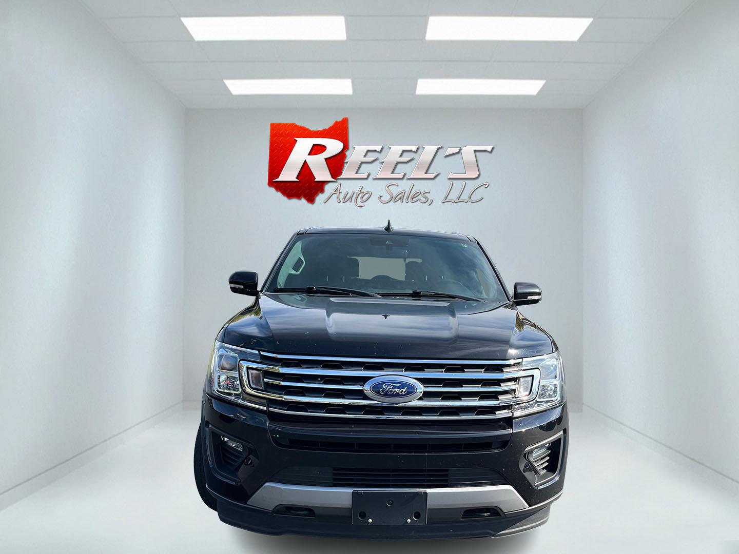 2020 Ford Expedition XLT 4WD (1FMJU1JT1LE) with an 3.5L V6 DOHC 24V FFV engine, 6A transmission, located at 547 E. Main St., Orwell, OH, 44076, (440) 437-5893, 41.535435, -80.847855 - 2020 Ford Expedition XLT 4WD – Full-Size Comfort Built for Family Miles When you need more room than a midsize crossover and more comfort than a basic three-row, this 2020 Ford Expedition XLT 4WD is set up for the job. Finished in Agate Black on 20" aluminum wheels, with daytime running lights an- Photo#1