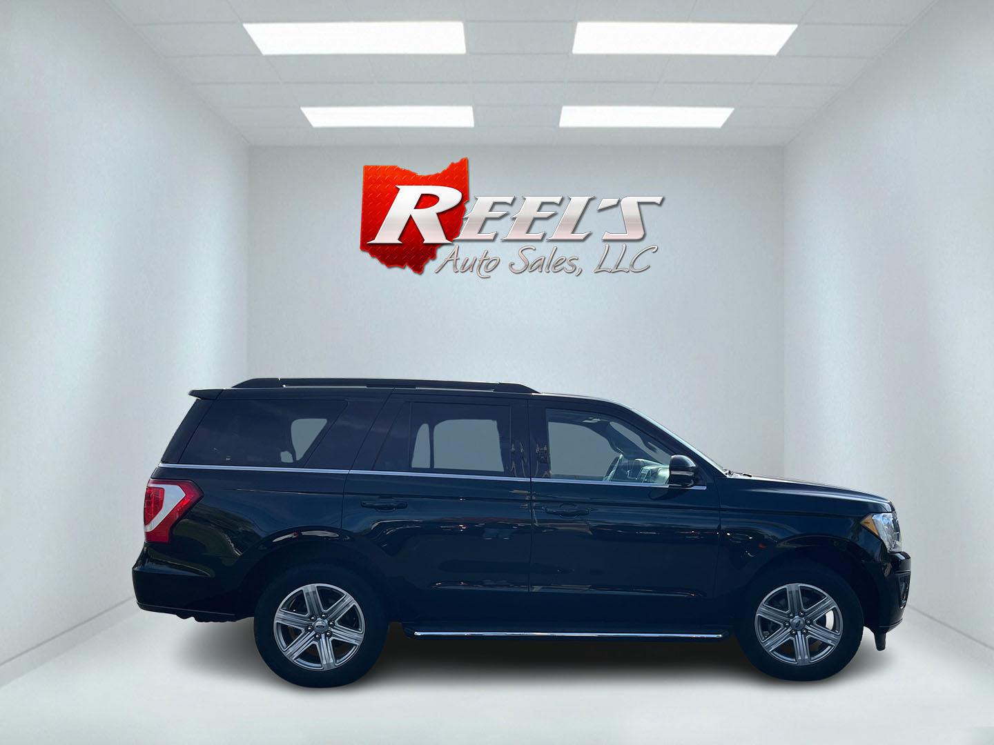 2020 Ford Expedition XLT 4WD (1FMJU1JT1LE) with an 3.5L V6 DOHC 24V FFV engine, 6A transmission, located at 547 E. Main St., Orwell, OH, 44076, (440) 437-5893, 41.535435, -80.847855 - 2020 Ford Expedition XLT 4WD – Full-Size Comfort Built for Family Miles When you need more room than a midsize crossover and more comfort than a basic three-row, this 2020 Ford Expedition XLT 4WD is set up for the job. Finished in Agate Black on 20" aluminum wheels, with daytime running lights an- Photo#5