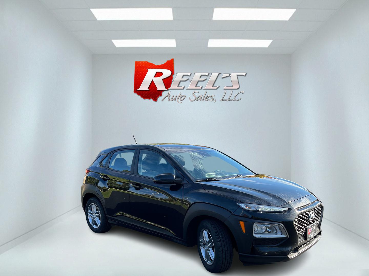2020 Hyundai Kona SE AWD (KM8K1CAA4LU) with an 2.0L L4 DOHC 16V engine, 6A transmission, located at 547 E. Main St., Orwell, OH, 44076, (440) 437-5893, 41.535435, -80.847855- Photo#2