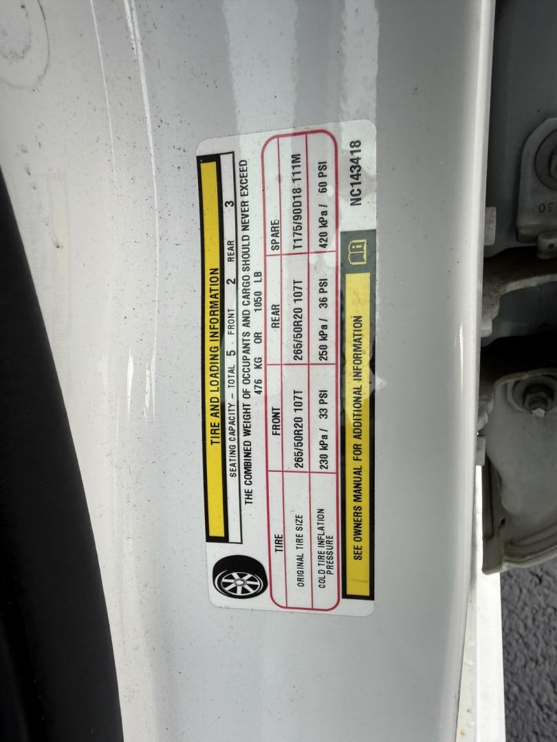 2022 White /Black Jeep Grand Cherokee Laredo X 4WD (1C4RJFAG1NC) with an 3.6L V6 DOHC 24V engine, Automatic transmission, located at 547 E. Main St., Orwell, OH, 44076, (440) 437-5893, 41.535435, -80.847855 - 2022 Jeep Grand Cherokee WK Laredo X 4WD – One-Owner, Fresh Tires, and Everyday Capability This 2022 Jeep Grand Cherokee Laredo X 4WD is the kind of midsize SUV most people actually use. Finished in Bright White Clear Coat on black 20" aluminum wheels, with LED daytime running lights and dusk-sen- Photo#35