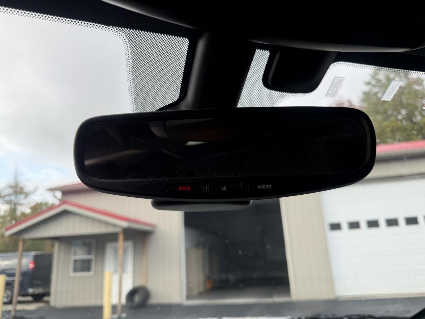 2022 White /Black Jeep Grand Cherokee Laredo X 4WD (1C4RJFAG1NC) with an 3.6L V6 DOHC 24V engine, Automatic transmission, located at 547 E. Main St., Orwell, OH, 44076, (440) 437-5893, 41.535435, -80.847855 - 2022 Jeep Grand Cherokee WK Laredo X 4WD – One-Owner, Fresh Tires, and Everyday Capability This 2022 Jeep Grand Cherokee Laredo X 4WD is the kind of midsize SUV most people actually use. Finished in Bright White Clear Coat on black 20" aluminum wheels, with LED daytime running lights and dusk-sen- Photo#37