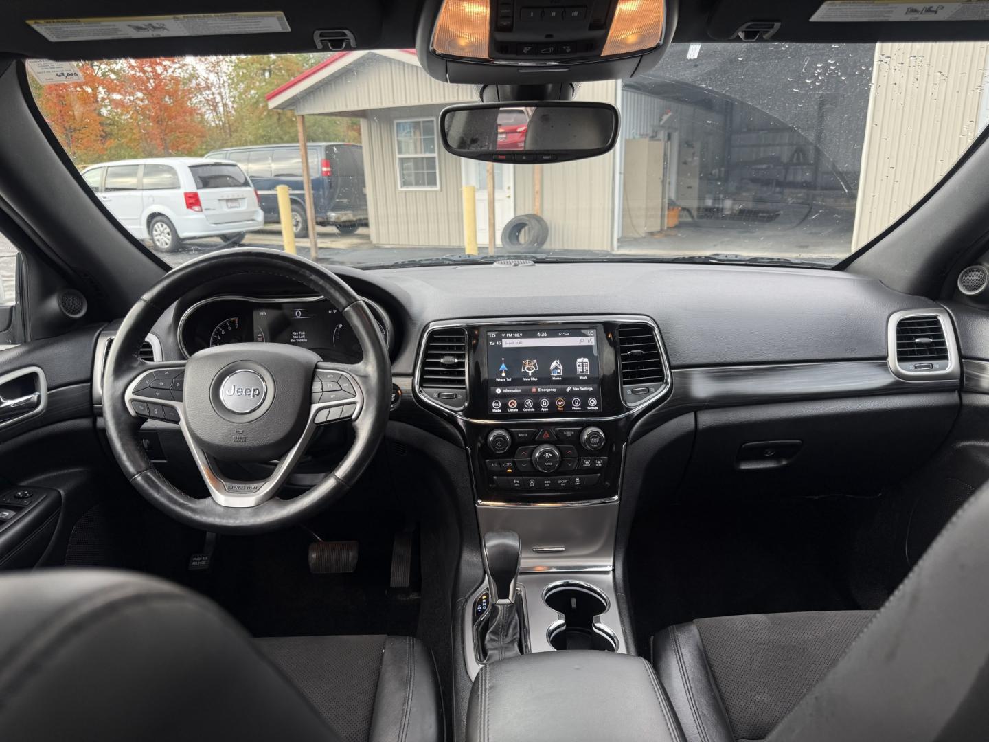 2022 White /Black Jeep Grand Cherokee Laredo X 4WD (1C4RJFAG1NC) with an 3.6L V6 DOHC 24V engine, Automatic transmission, located at 547 E. Main St., Orwell, OH, 44076, (440) 437-5893, 41.535435, -80.847855 - 2022 Jeep Grand Cherokee WK Laredo X 4WD – One-Owner, Fresh Tires, and Everyday Capability This 2022 Jeep Grand Cherokee Laredo X 4WD is the kind of midsize SUV most people actually use. Finished in Bright White Clear Coat on black 20" aluminum wheels, with LED daytime running lights and dusk-sen- Photo#23