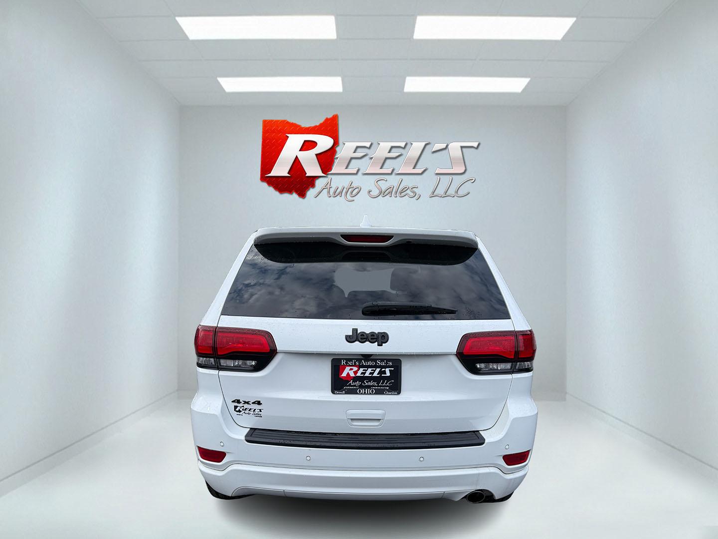 2022 White /Black Jeep Grand Cherokee Laredo X 4WD (1C4RJFAG1NC) with an 3.6L V6 DOHC 24V engine, Automatic transmission, located at 547 E. Main St., Orwell, OH, 44076, (440) 437-5893, 41.535435, -80.847855 - 2022 Jeep Grand Cherokee WK Laredo X 4WD – One-Owner, Fresh Tires, and Everyday Capability This 2022 Jeep Grand Cherokee Laredo X 4WD is the kind of midsize SUV most people actually use. Finished in Bright White Clear Coat on black 20" aluminum wheels, with LED daytime running lights and dusk-sen- Photo#30