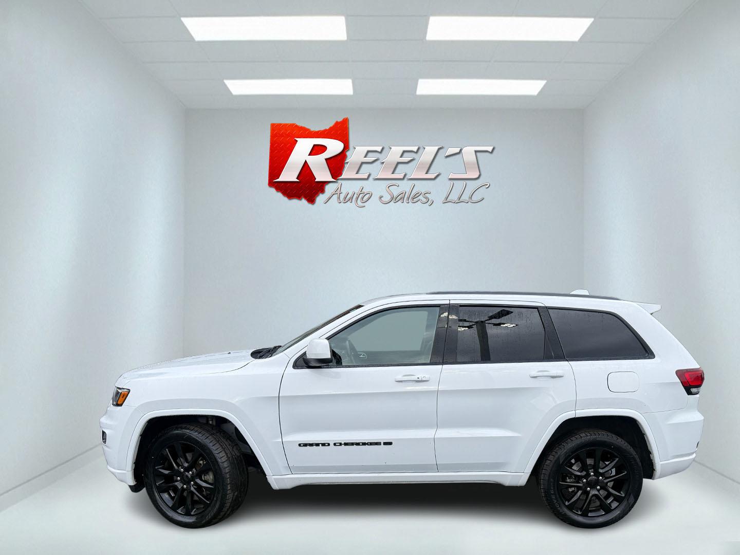 2022 White /Black Jeep Grand Cherokee Laredo X 4WD (1C4RJFAG1NC) with an 3.6L V6 DOHC 24V engine, Automatic transmission, located at 547 E. Main St., Orwell, OH, 44076, (440) 437-5893, 41.535435, -80.847855 - 2022 Jeep Grand Cherokee WK Laredo X 4WD – One-Owner, Fresh Tires, and Everyday Capability This 2022 Jeep Grand Cherokee Laredo X 4WD is the kind of midsize SUV most people actually use. Finished in Bright White Clear Coat on black 20" aluminum wheels, with LED daytime running lights and dusk-sen- Photo#33
