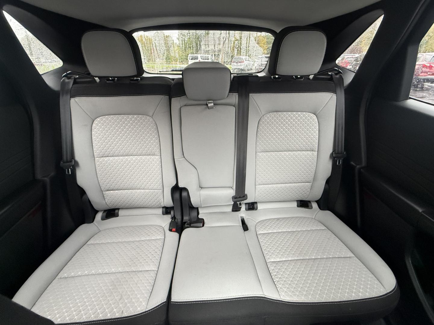 2024 Silver /Gray Ford Escape Active AWD (1FMCU9GN0RU) with an 1.5L I3 DOHC 16V TURBO engine, Automatic transmission, located at 547 E. Main St., Orwell, OH, 44076, (440) 437-5893, 41.535435, -80.847855 - 2024 Ford Escape Active AWD – One-Owner Compact Crossover with Fresh Tires This is a current-generation Escape with the practical details most buyers want. Finished in Iconic Silver Metallic on 17" alloy wheels, with full LED exterior lighting, it has a clean, modern look. One-owner Carfax histor- Photo#25