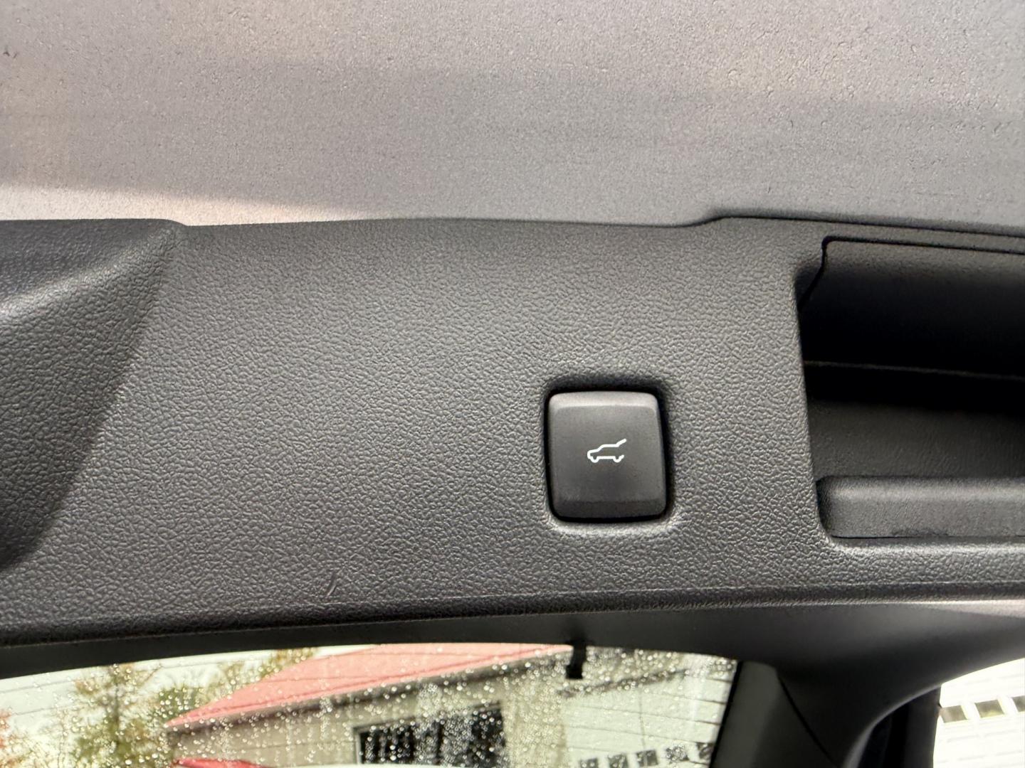 2024 Silver /Gray Ford Escape Active AWD (1FMCU9GN0RU) with an 1.5L I3 DOHC 16V TURBO engine, Automatic transmission, located at 547 E. Main St., Orwell, OH, 44076, (440) 437-5893, 41.535435, -80.847855 - 2024 Ford Escape Active AWD – One-Owner Compact Crossover with Fresh Tires This is a current-generation Escape with the practical details most buyers want. Finished in Iconic Silver Metallic on 17" alloy wheels, with full LED exterior lighting, it has a clean, modern look. One-owner Carfax histor- Photo#44
