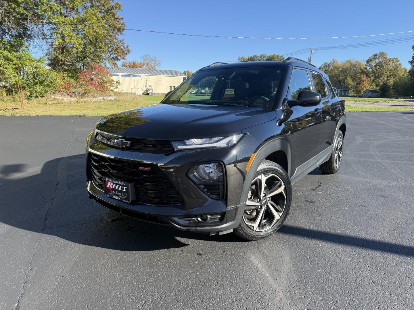 2023 Black /Black Chevrolet Trailblazer RS AWD (KL79MUSLXPB) with an 1.3L I3 DOHC 12V Turbo engine, Automatic transmission, located at 547 E. Main St., Orwell, OH, 44076, (440) 437-5893, 41.535435, -80.847855 - 2023 Chevrolet Trailblazer RS AWD – One-Owner, Fresh Tires and Brakes, Ready to Go This is a current Trailblazer with the practical details already handled. Finished in Mosaic Black Metallic on 18" aluminum wheels, with full LED exterior lighting and the RS appearance package, it has a sharper lo- Photo#0