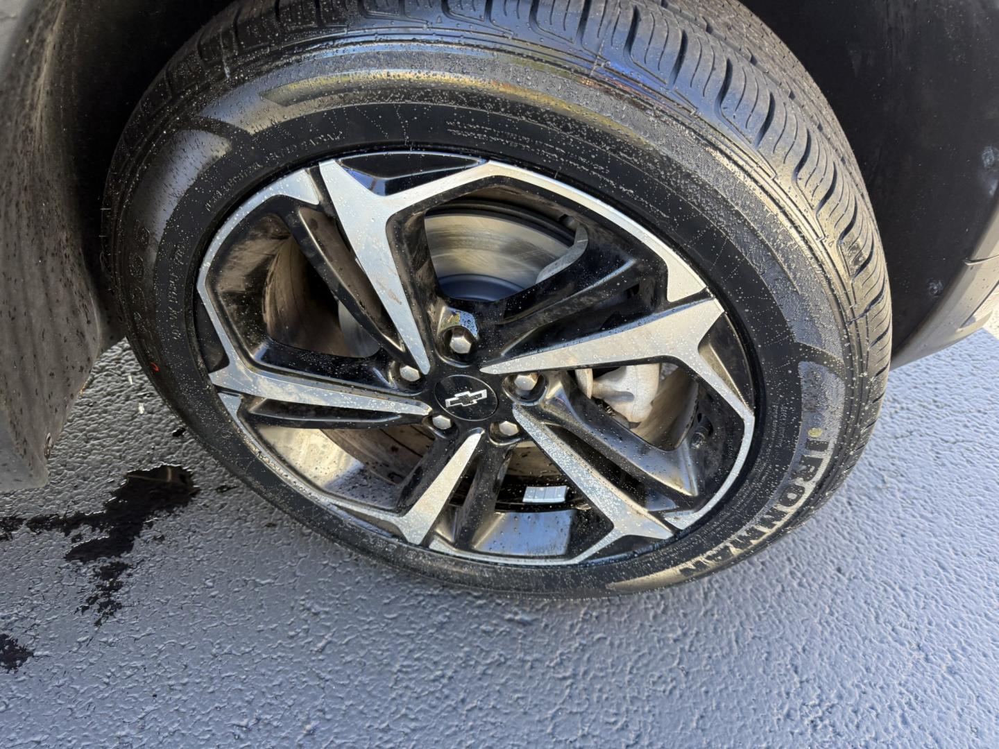 2023 Black /Black Chevrolet Trailblazer RS AWD (KL79MUSLXPB) with an 1.3L I3 DOHC 12V Turbo engine, Automatic transmission, located at 547 E. Main St., Orwell, OH, 44076, (440) 437-5893, 41.535435, -80.847855 - 2023 Chevrolet Trailblazer RS AWD – One-Owner, Fresh Tires and Brakes, Ready to Go This is a current Trailblazer with the practical details already handled. Finished in Mosaic Black Metallic on 18" aluminum wheels, with full LED exterior lighting and the RS appearance package, it has a sharper lo- Photo#4