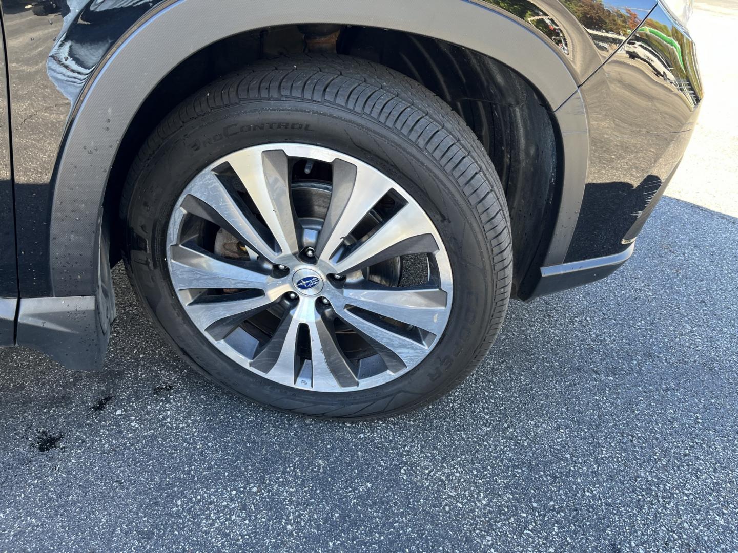 2019 Black /Black Subaru Ascent Limited 8-Passenger (4S4WMAJD8K3) with an 2.4L H4 DOHC 16V Turbo engine, Automatic transmission, located at 11115 Chardon Rd. , Chardon, OH, 44024, (440) 214-9705, 41.580246, -81.241943 - 2019 Subaru Ascent Limited – One-Owner Three-Row with Symmetrical AWD This 2019 Subaru Ascent Limited is finished in Crystal Black Silica on 20" aluminum wheels, with full LED exterior lighting. One-owner Carfax history and the Limited equipment make it a practical choice for family use. The 2.4- Photo#4