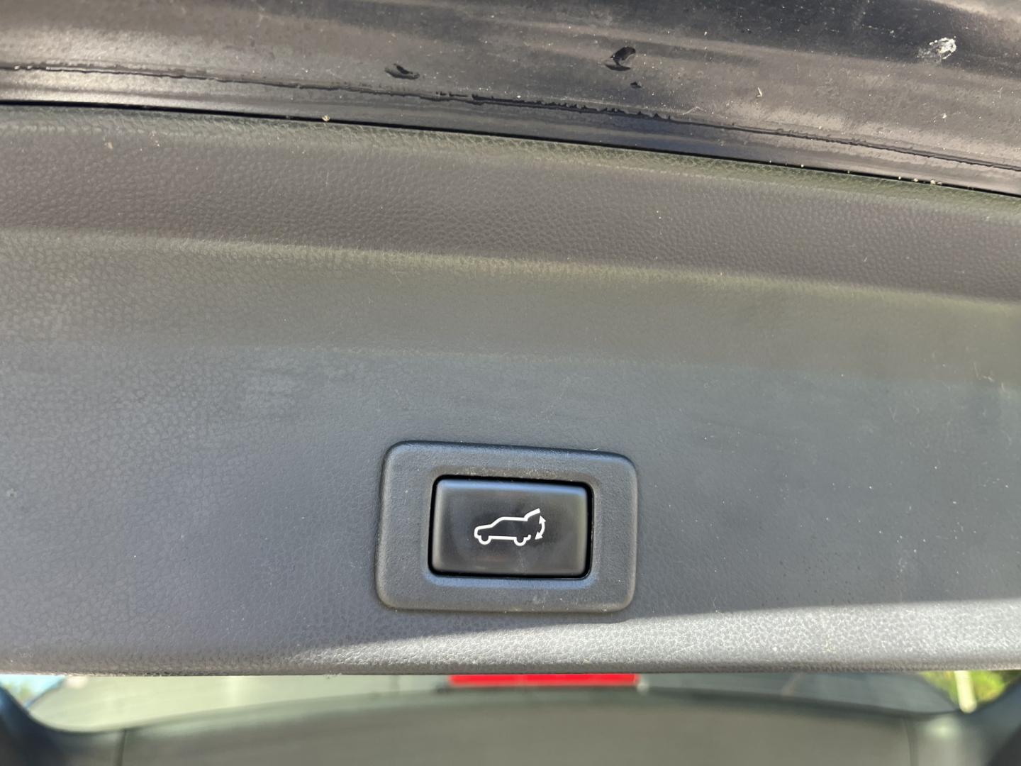 2019 Black /Black Subaru Ascent Limited 8-Passenger (4S4WMAJD8K3) with an 2.4L H4 DOHC 16V Turbo engine, Automatic transmission, located at 11115 Chardon Rd. , Chardon, OH, 44024, (440) 214-9705, 41.580246, -81.241943 - 2019 Subaru Ascent Limited – One-Owner Three-Row with Symmetrical AWD This 2019 Subaru Ascent Limited is finished in Crystal Black Silica on 20" aluminum wheels, with full LED exterior lighting. One-owner Carfax history and the Limited equipment make it a practical choice for family use. The 2.4- Photo#15