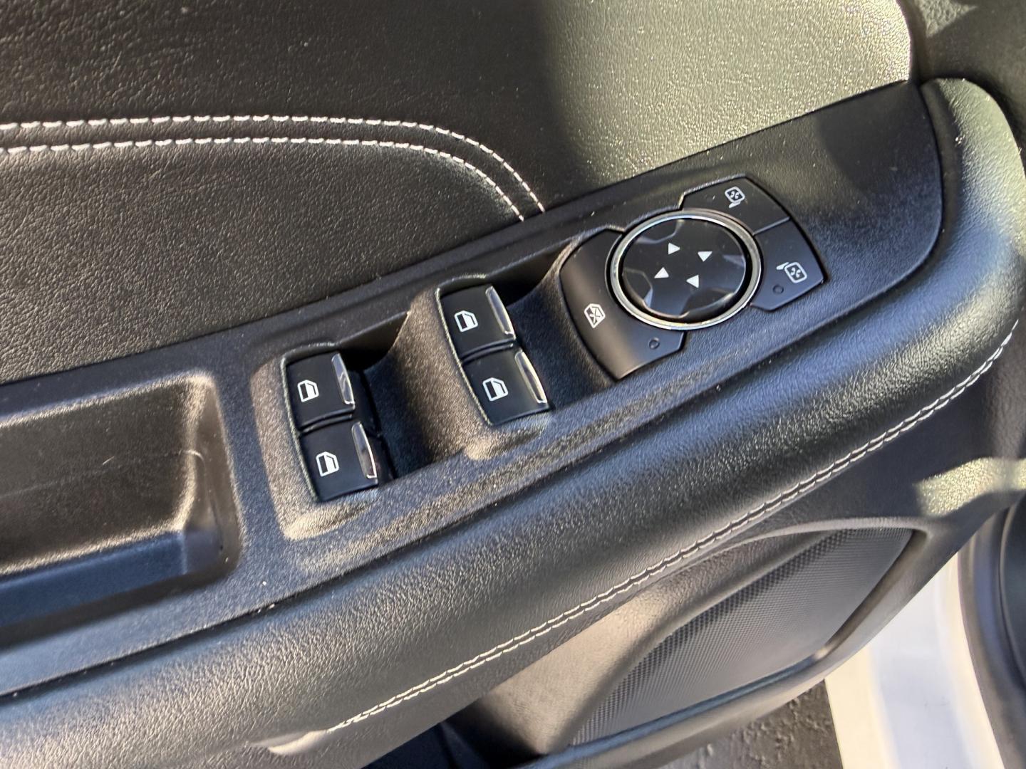 2021 White /Black Ford Edge Titanium AWD (2FMPK4K92MB) with an 2.0L I4 DOHC 16V TURBO engine, Automatic transmission, located at 547 E. Main St., Orwell, OH, 44076, (440) 437-5893, 41.535435, -80.847855- Photo#10