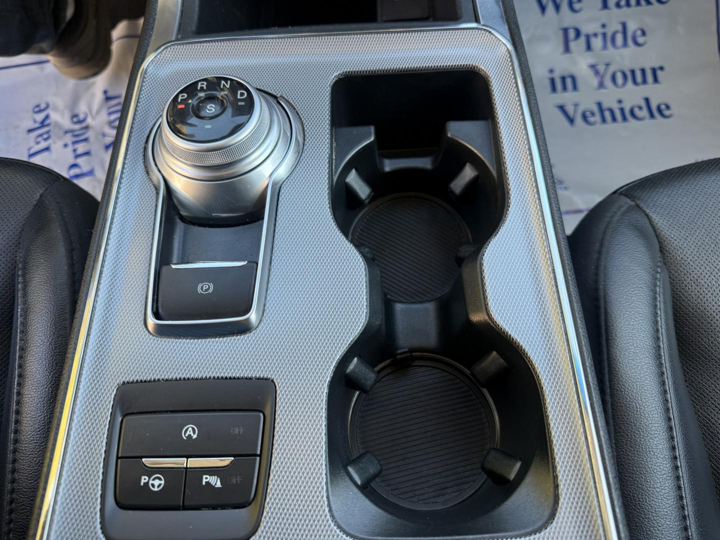 2021 White /Black Ford Edge Titanium AWD (2FMPK4K92MB) with an 2.0L I4 DOHC 16V TURBO engine, Automatic transmission, located at 547 E. Main St., Orwell, OH, 44076, (440) 437-5893, 41.535435, -80.847855- Photo#20