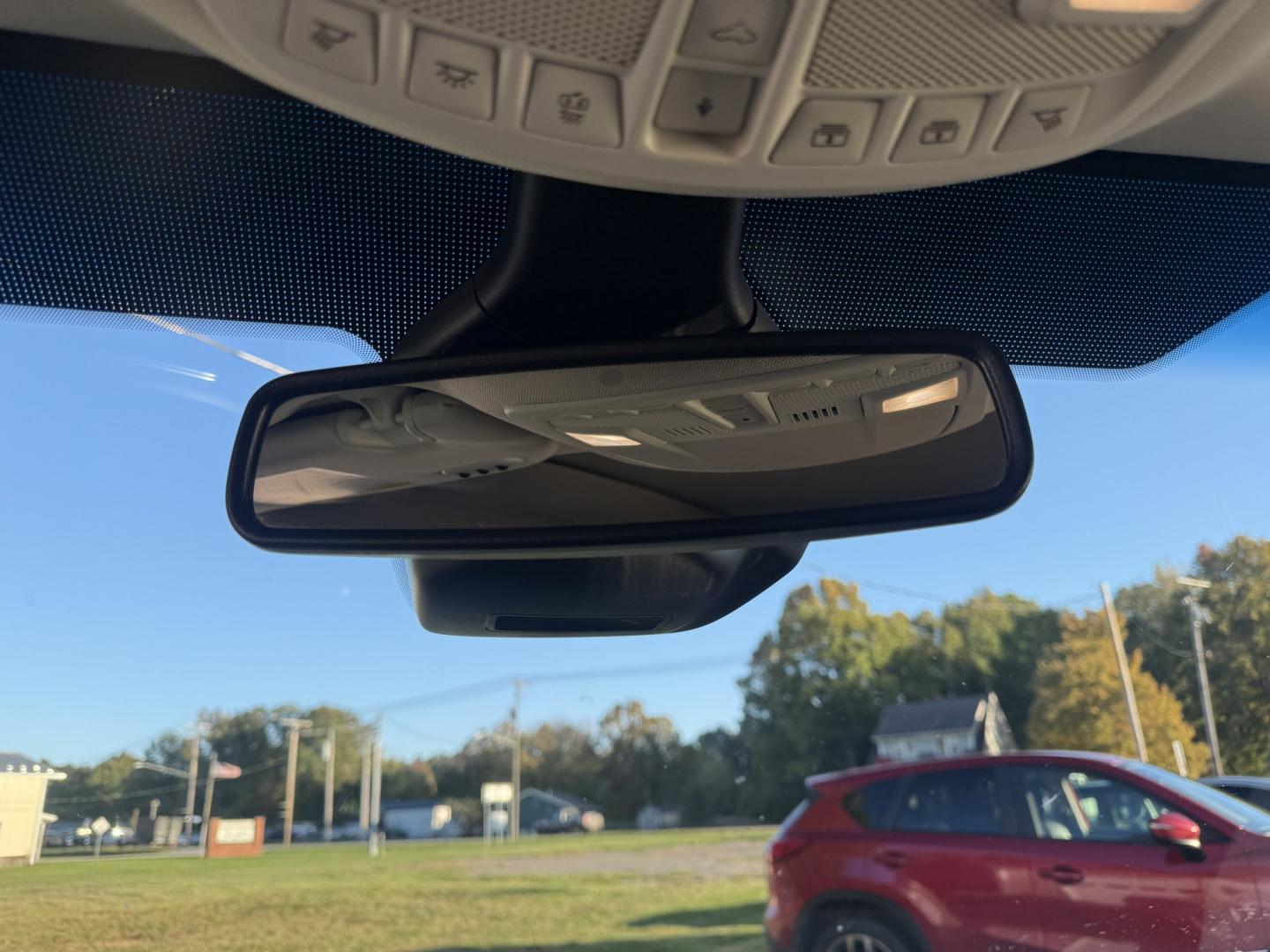 2021 White /Black Ford Edge Titanium AWD (2FMPK4K92MB) with an 2.0L I4 DOHC 16V TURBO engine, Automatic transmission, located at 547 E. Main St., Orwell, OH, 44076, (440) 437-5893, 41.535435, -80.847855- Photo#21