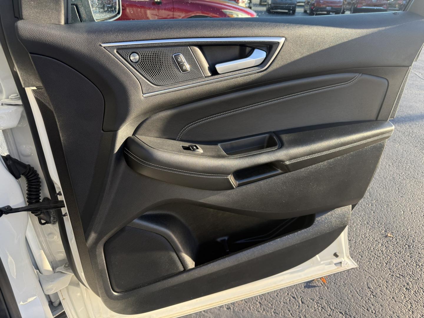 2021 White /Black Ford Edge Titanium AWD (2FMPK4K92MB) with an 2.0L I4 DOHC 16V TURBO engine, Automatic transmission, located at 547 E. Main St., Orwell, OH, 44076, (440) 437-5893, 41.535435, -80.847855- Photo#50