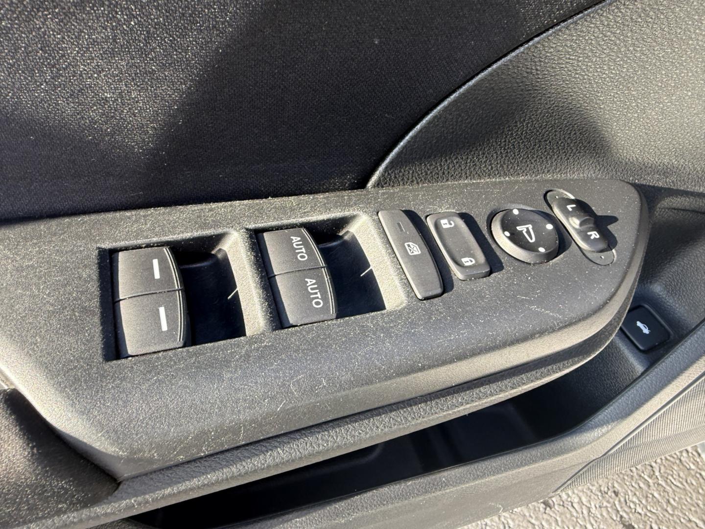 2017 Silver /Black Honda Civic EX Honda Sensing Sedan CVT (19XFC2F86HE) with an 2.0L I4 DOHC 16V engine, Automatic transmission, located at 547 E. Main St., Orwell, OH, 44076, (440) 437-5893, 41.535435, -80.847855 - 2017 Honda Civic EX Sedan – Efficient Daily Driver with Honda Sensing This 2017 Honda Civic EX Sedan is finished in Lunar Silver Metallic on 16" alloy wheels, with daytime running lights and dusk-sensing headlights. It has the clean, practical look the Civic is known for. The 2.0L K20 engine deli- Photo#8