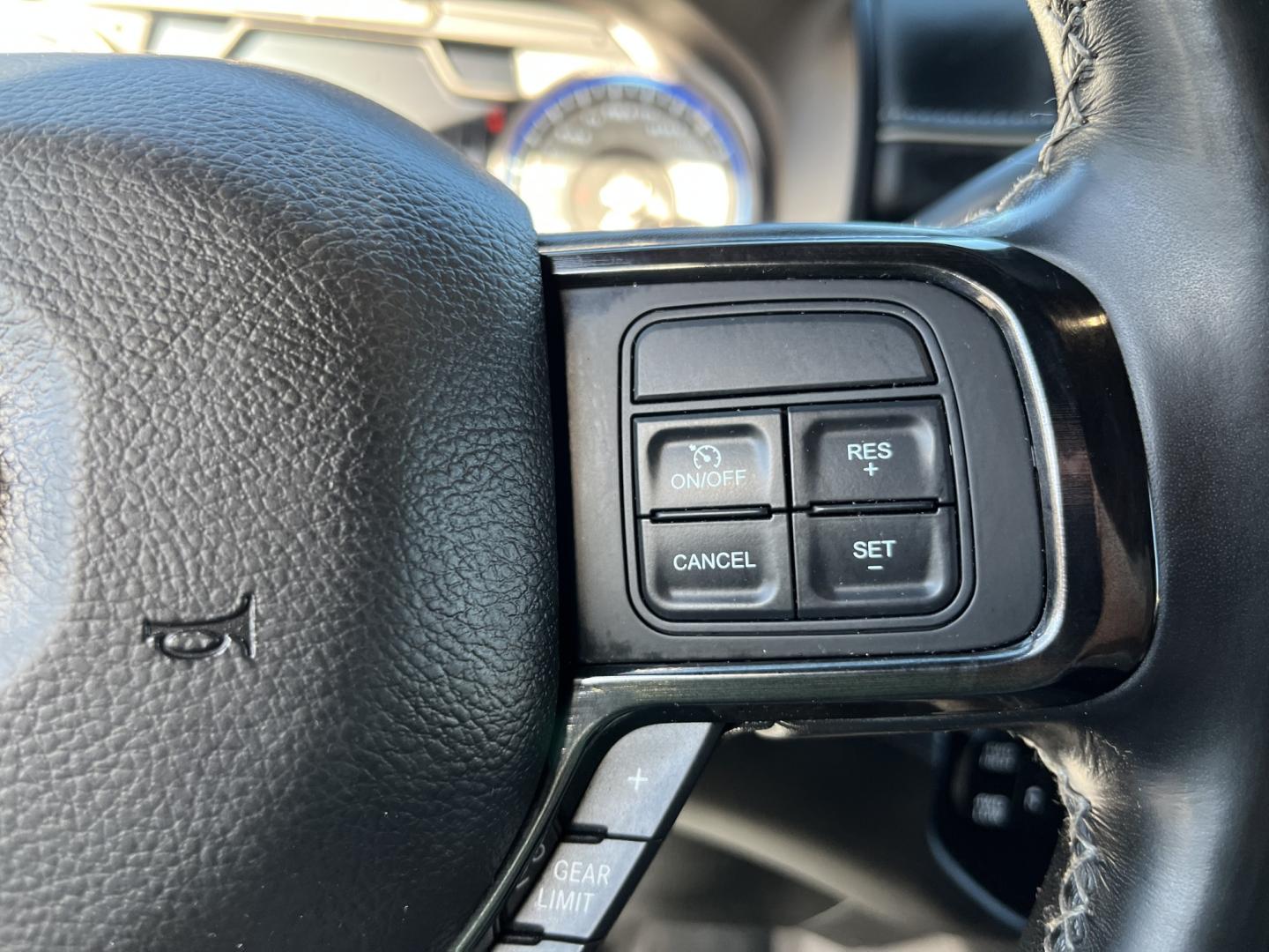 2022 Gray /Black Ram 2500 Limited Crew Cab SWB 4WD (3C6UR5SLXNG) with an 6.7L L6 OHV 24V TURBO DIESEL engine, 6A transmission, located at 11115 Chardon Rd. , Chardon, OH, 44024, (440) 214-9705, 41.580246, -81.241943 - 2022 Ram 2500 Limited Night Crew Cab 4WD – One-Owner Cummins with Serious Towing Capacity This is a high-trim heavy-duty truck that still looks the part. Finished in Granite Crystal Metallic Clear Coat with the Limited Night package and 20" aluminum wheels, full LED exterior lighting, and power r- Photo#23